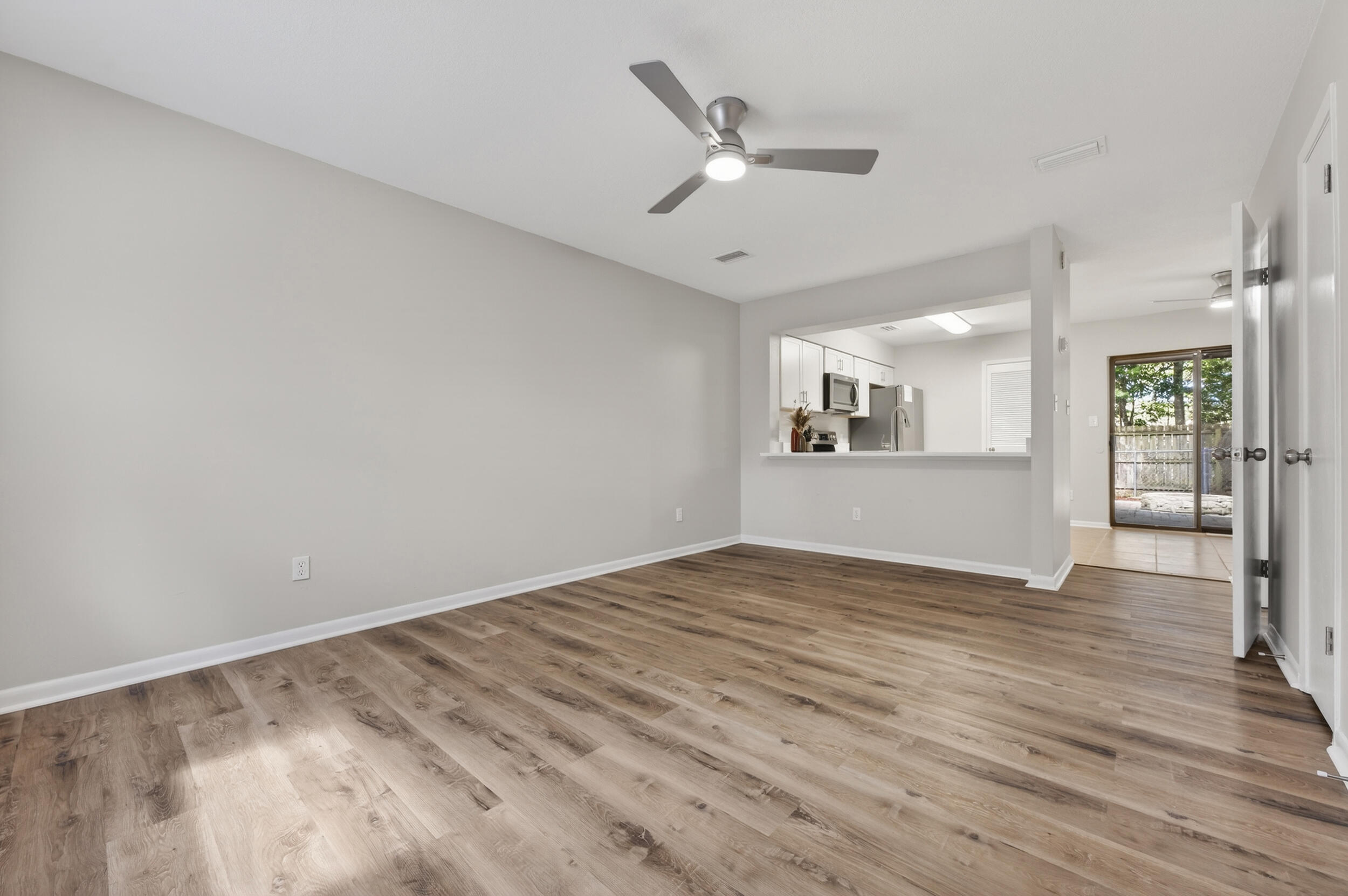 TYNER VILLAS - Residential