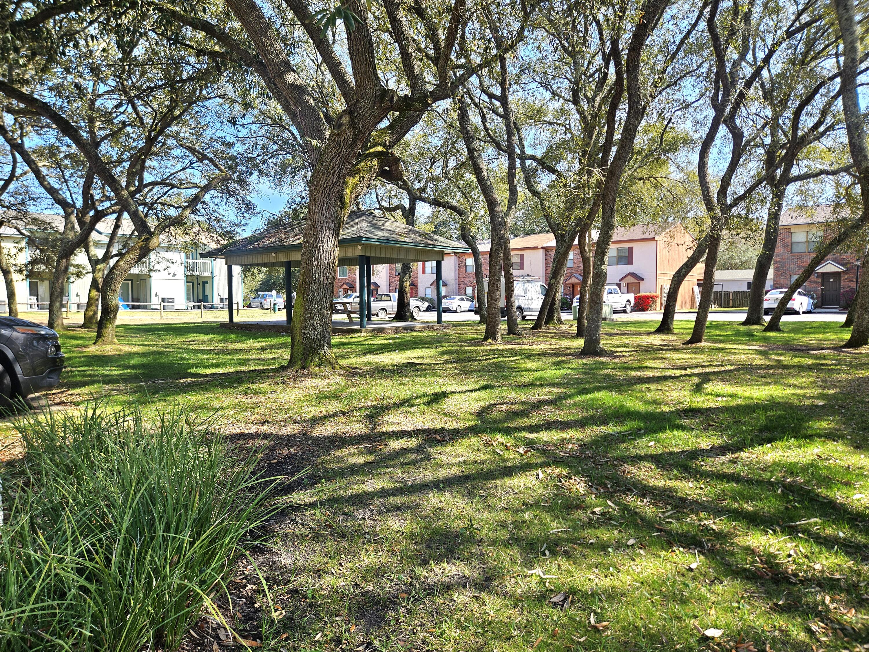 TYNER VILLAS - Residential