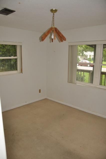 OAK TREE PARK - Residential