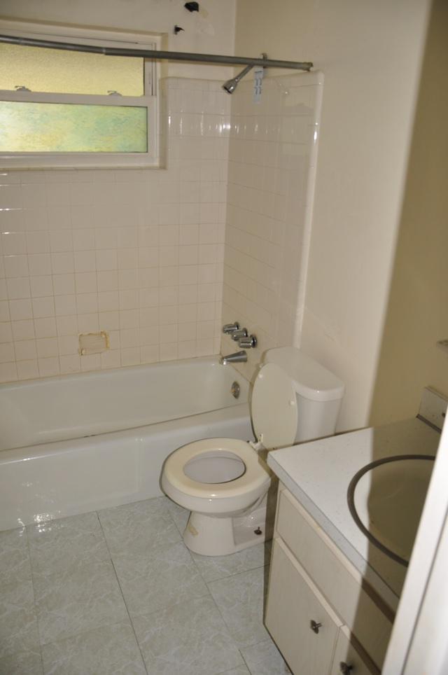 OAK TREE PARK - Residential