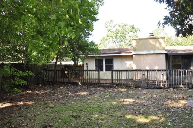 OAK TREE PARK - Residential