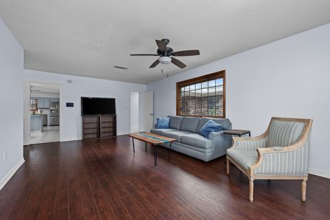 A home in Fort Walton Beach
