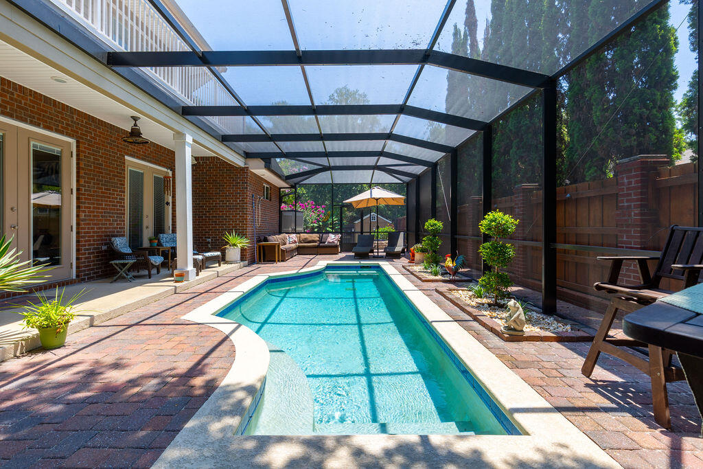 PLANTATION OAKS OF MARY ESTHER S/D - Residential