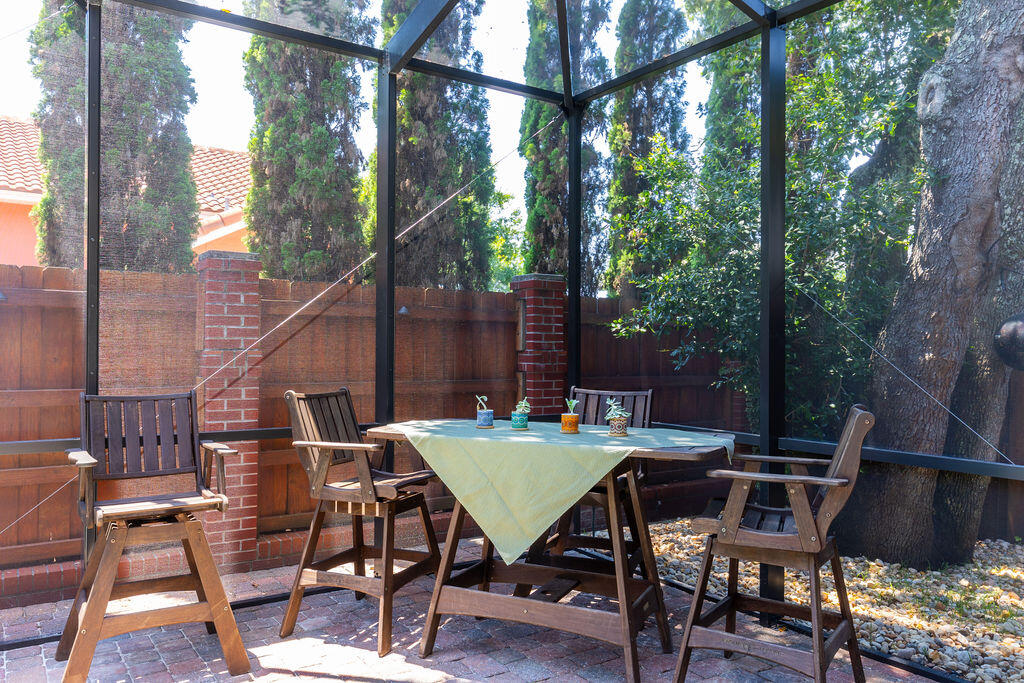 PLANTATION OAKS OF MARY ESTHER S/D - Residential