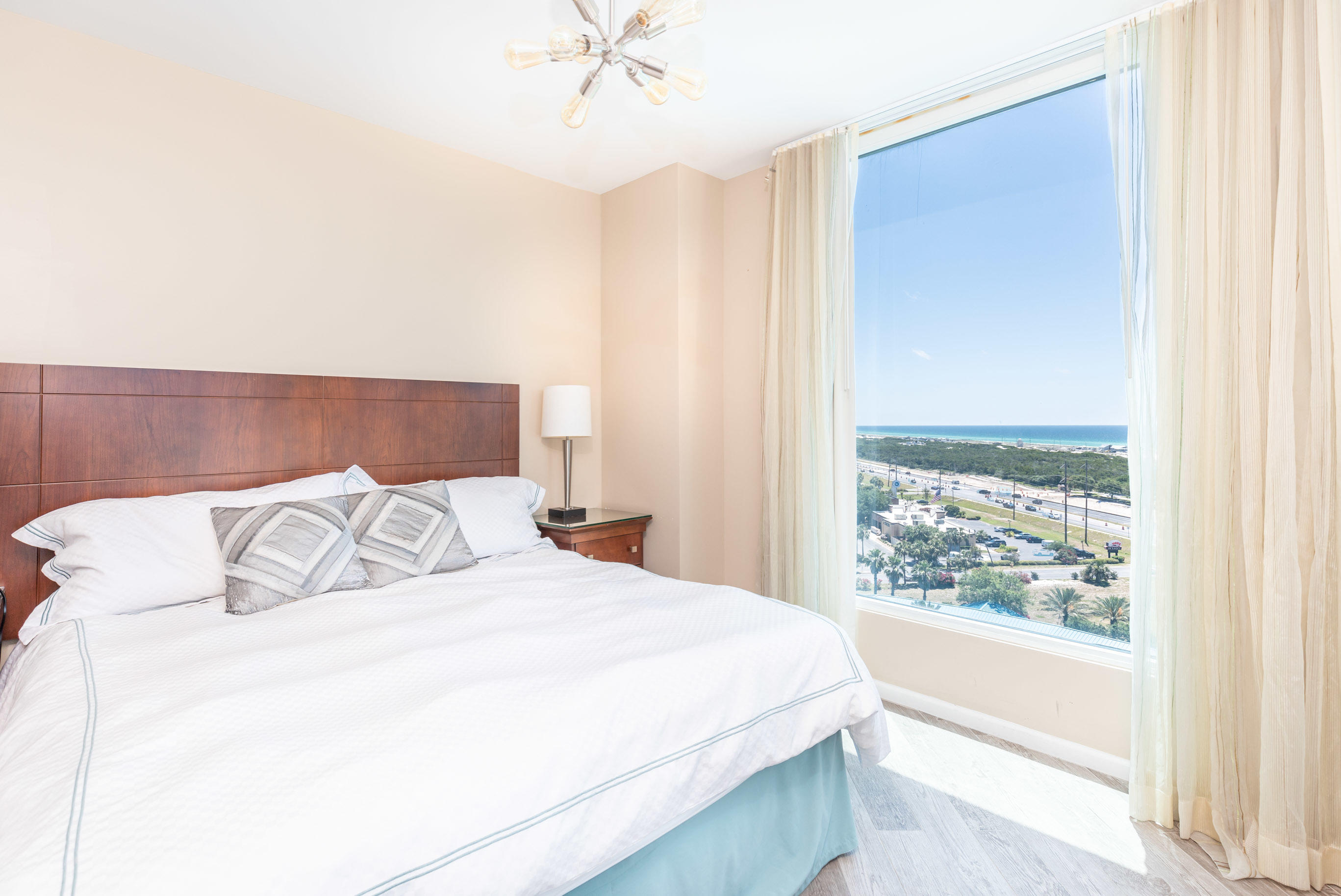 THE PALMS OF DESTIN - Residential