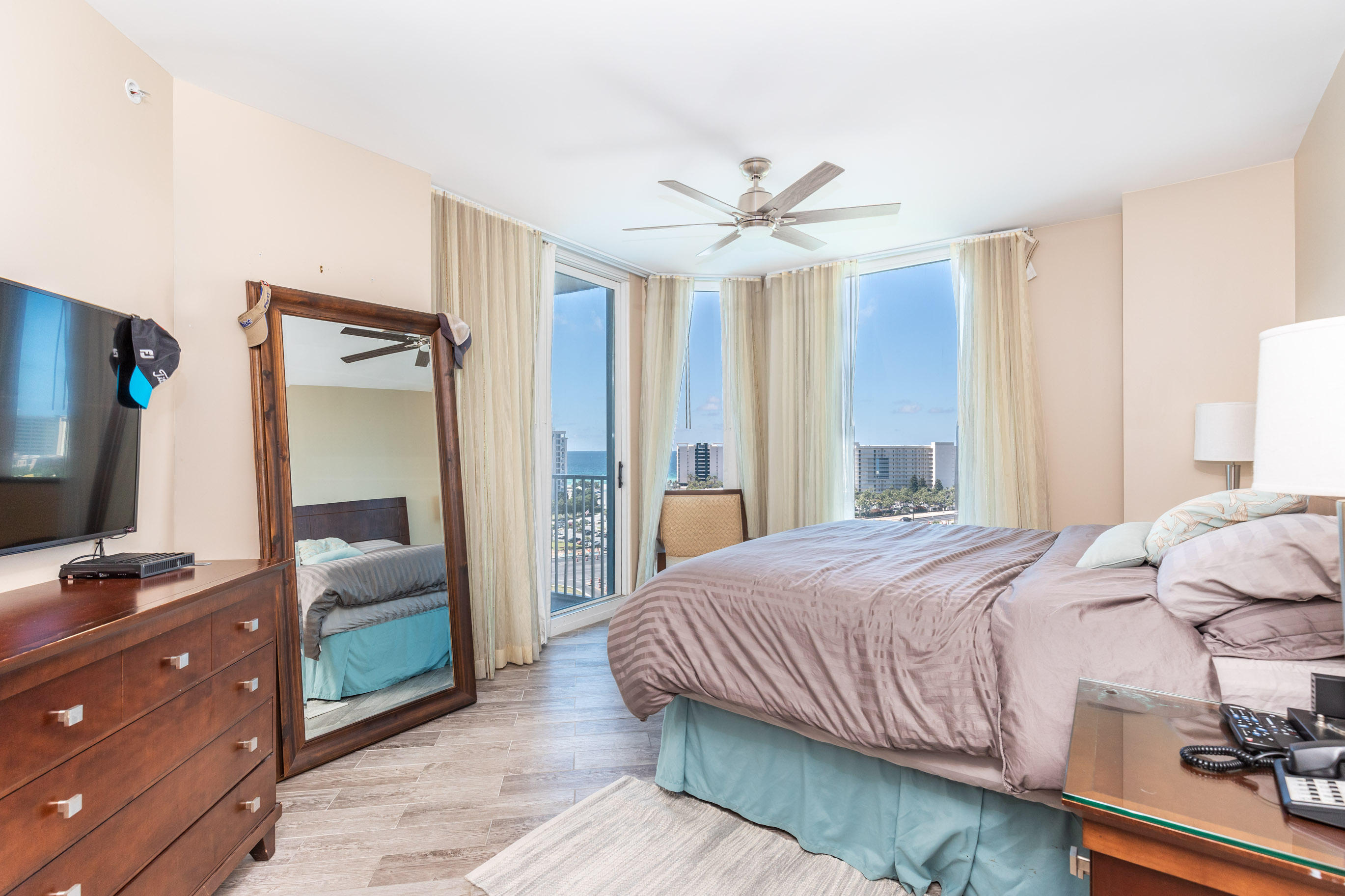 THE PALMS OF DESTIN - Residential