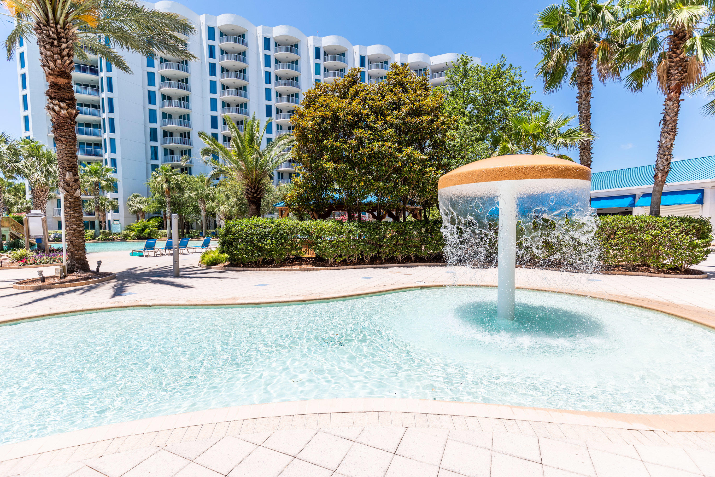 THE PALMS OF DESTIN - Residential