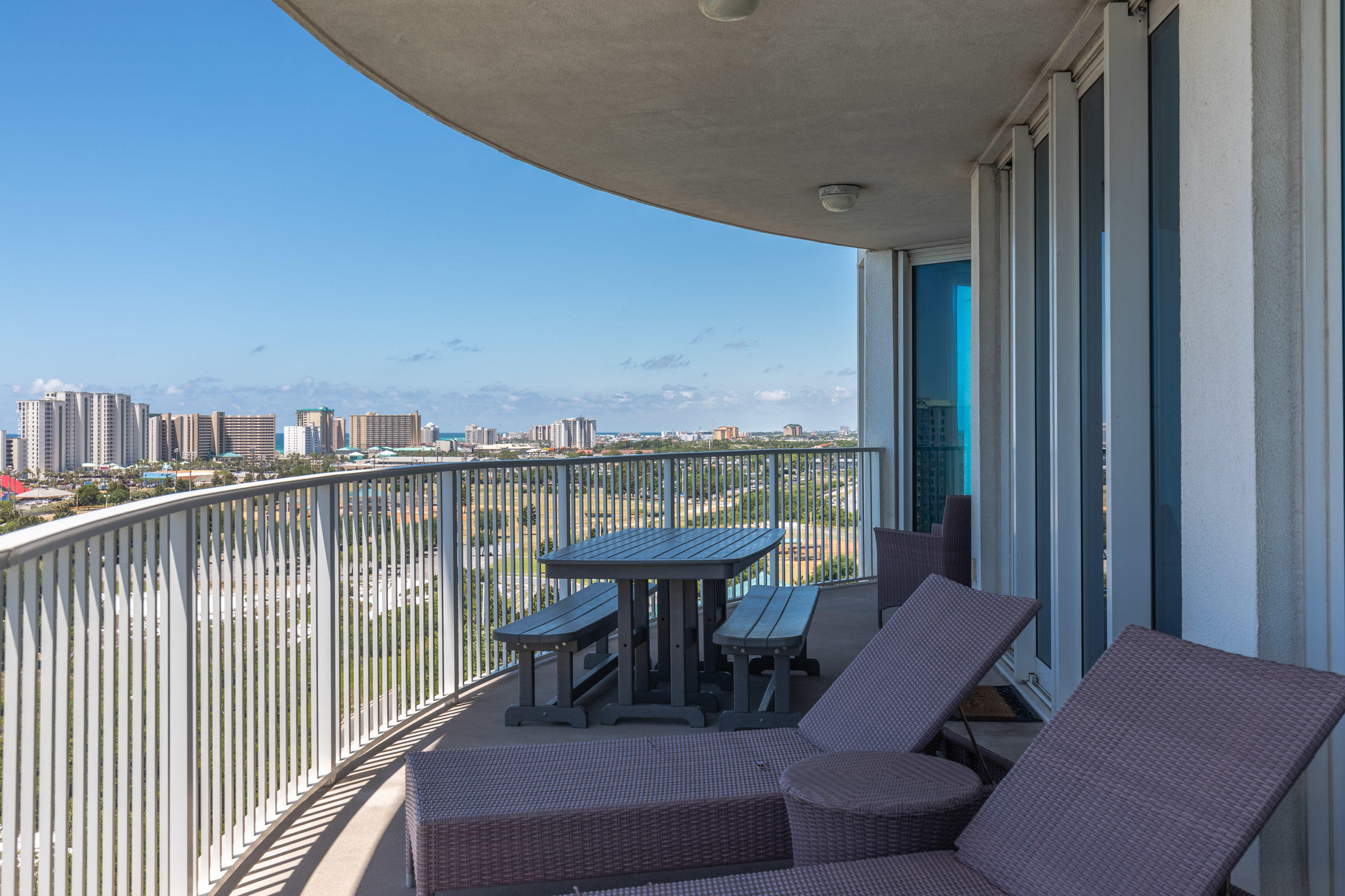 THE PALMS OF DESTIN - Residential