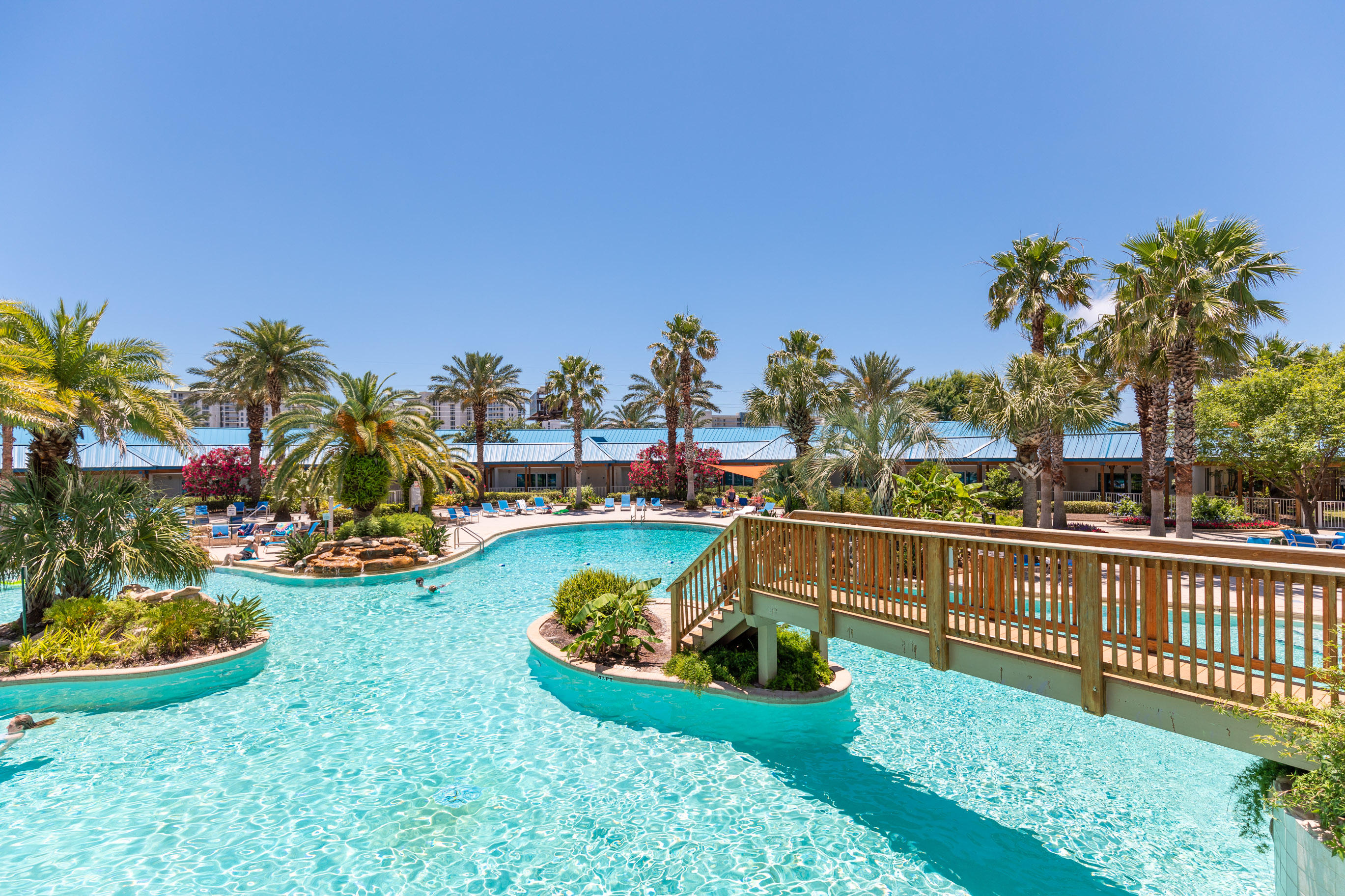 THE PALMS OF DESTIN - Residential