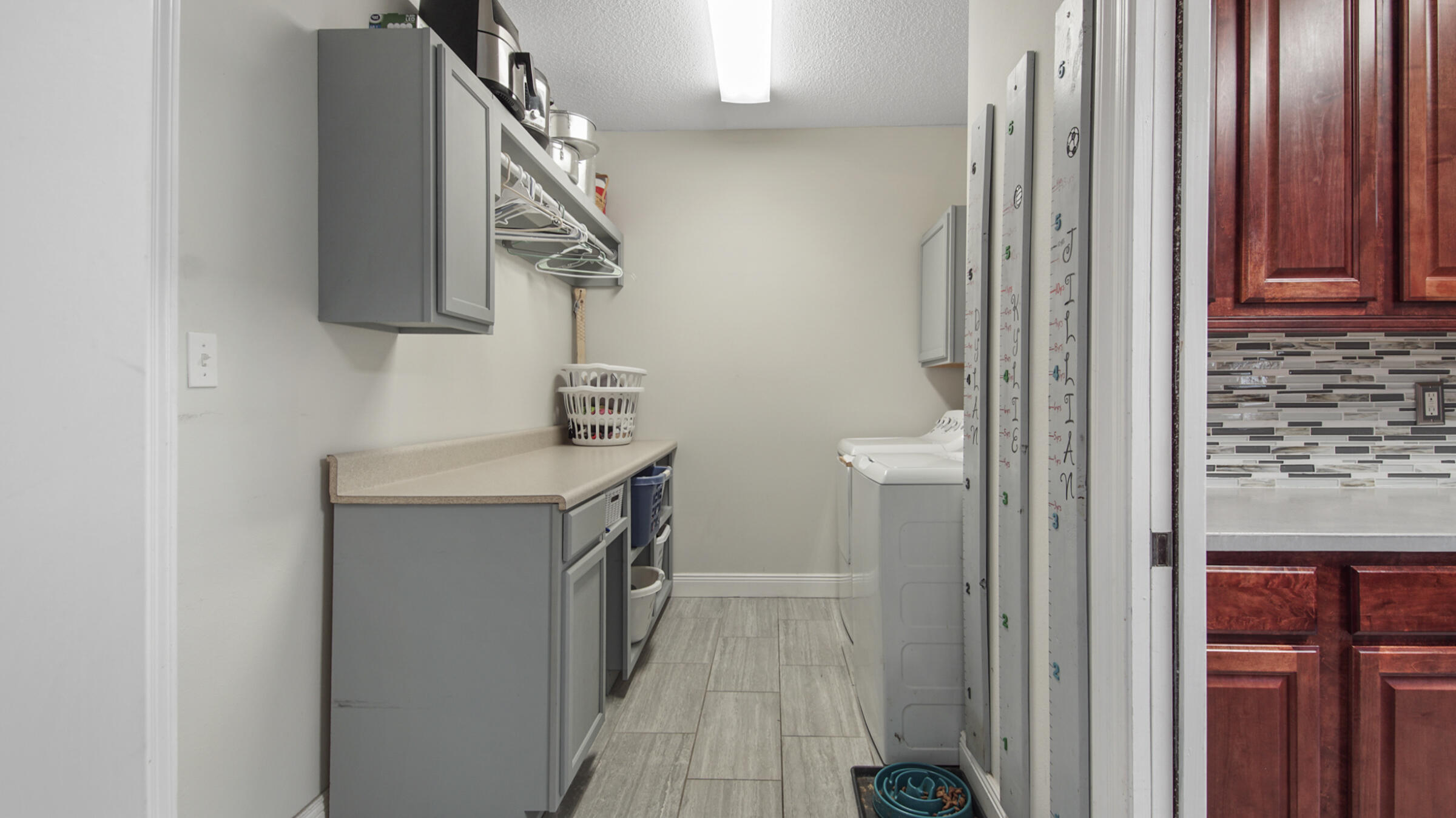 WINDSWEPT ESTATES - Residential