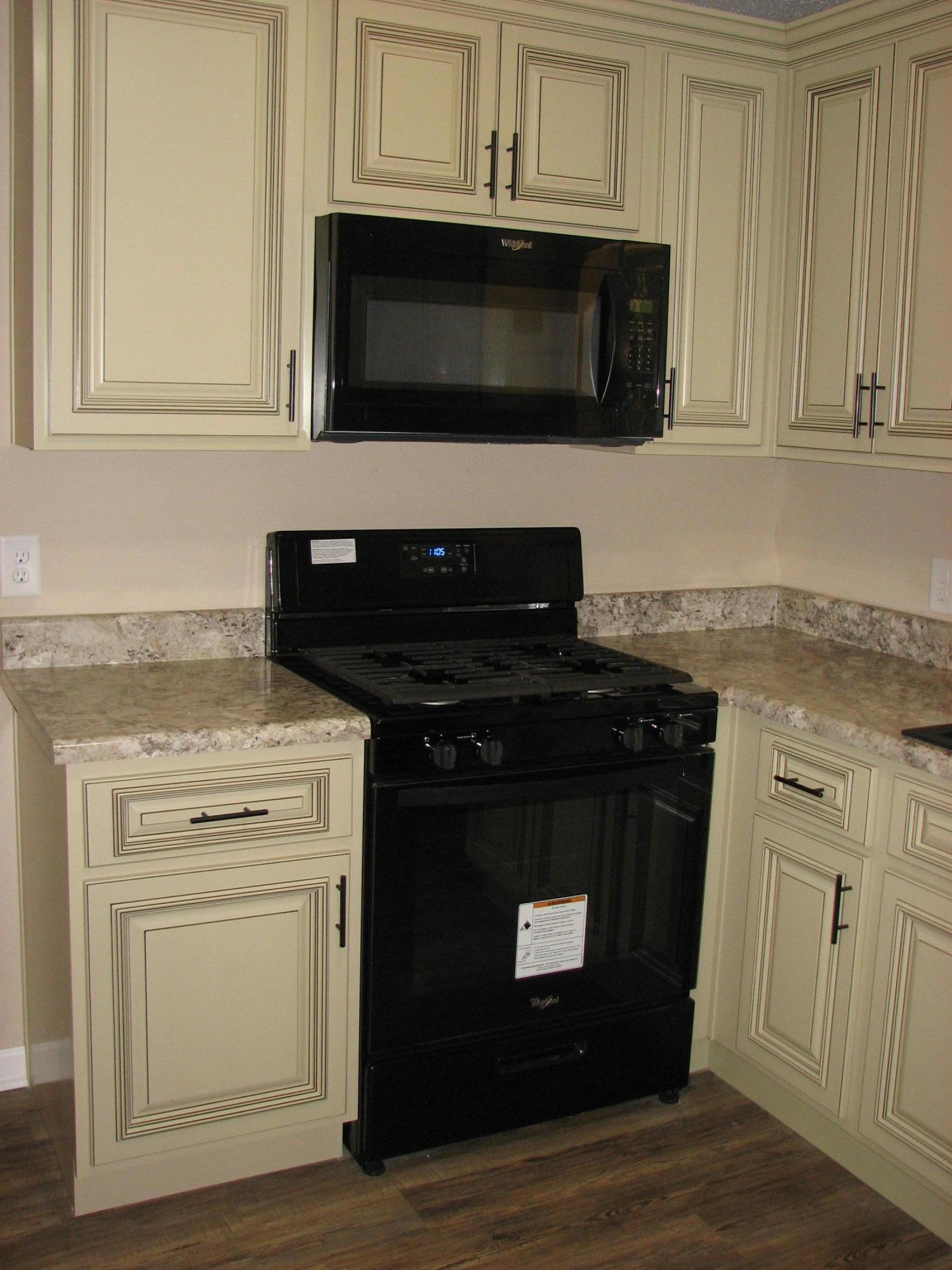 Oakdale Miniature Farms  LOT 12 & 13 BLK 6 - Residential