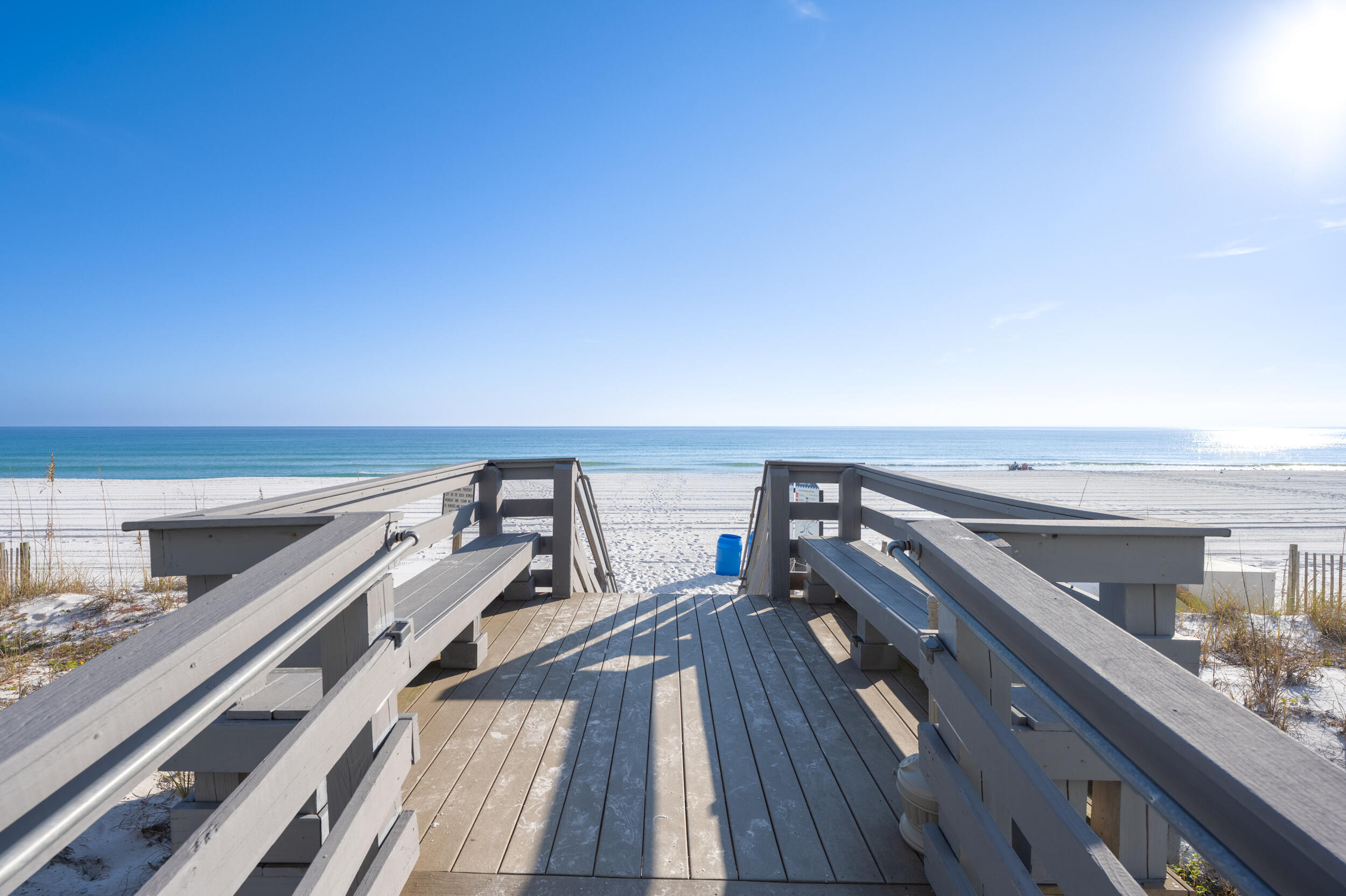 NAUTILUS CONDO - Residential