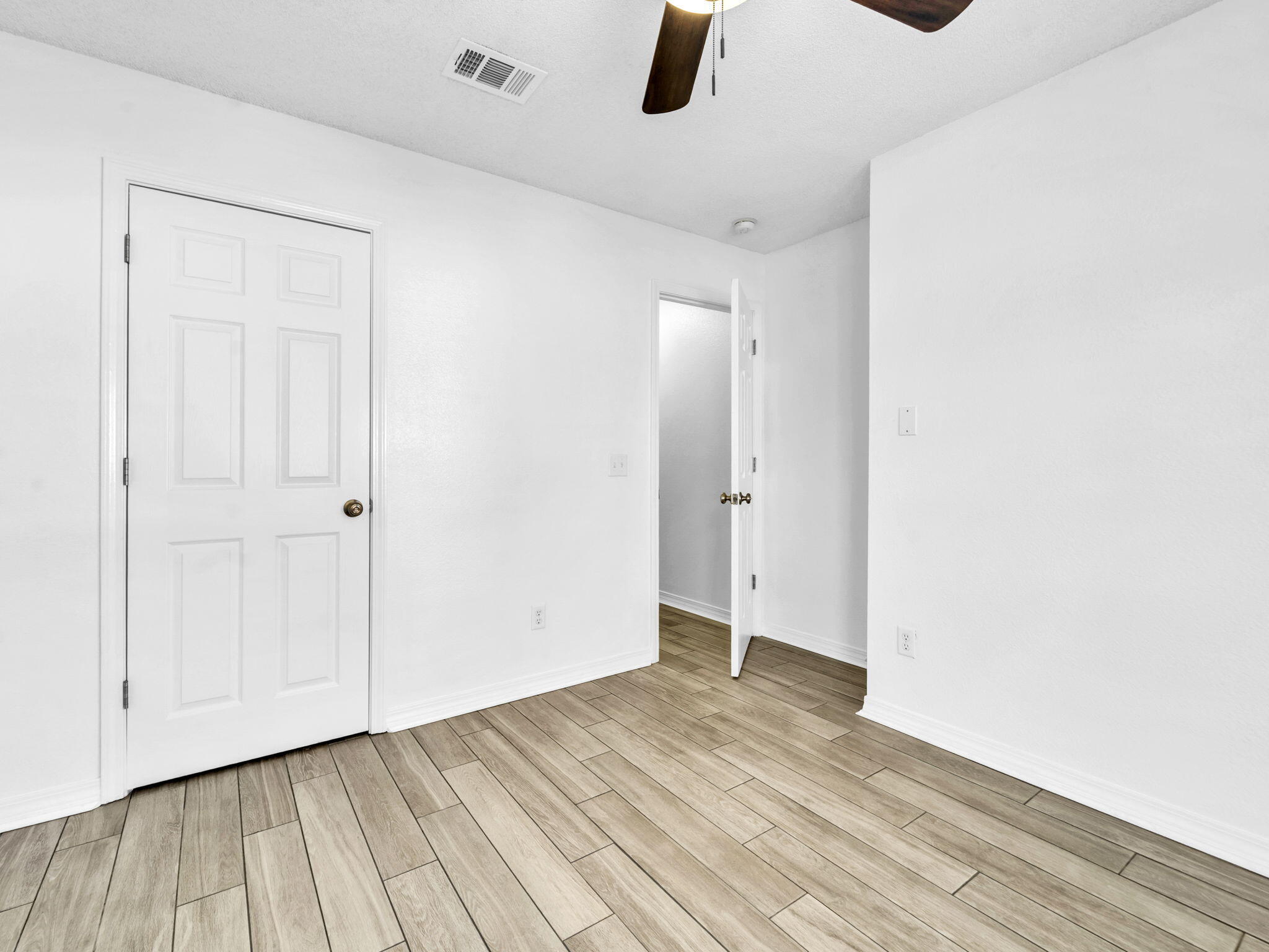 WATERFORD ESTATES S/D - Residential Lease