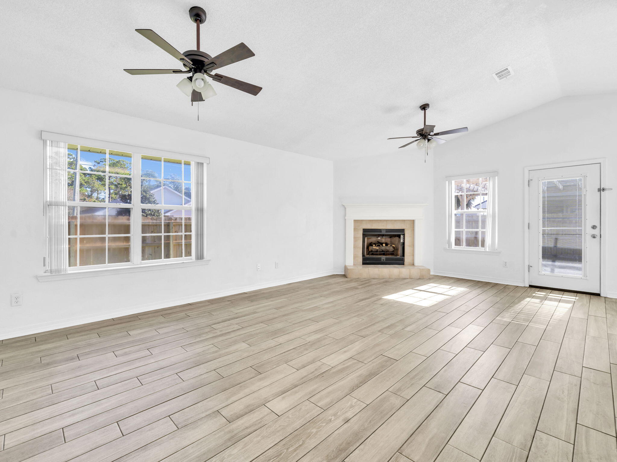 WATERFORD ESTATES S/D - Residential Lease