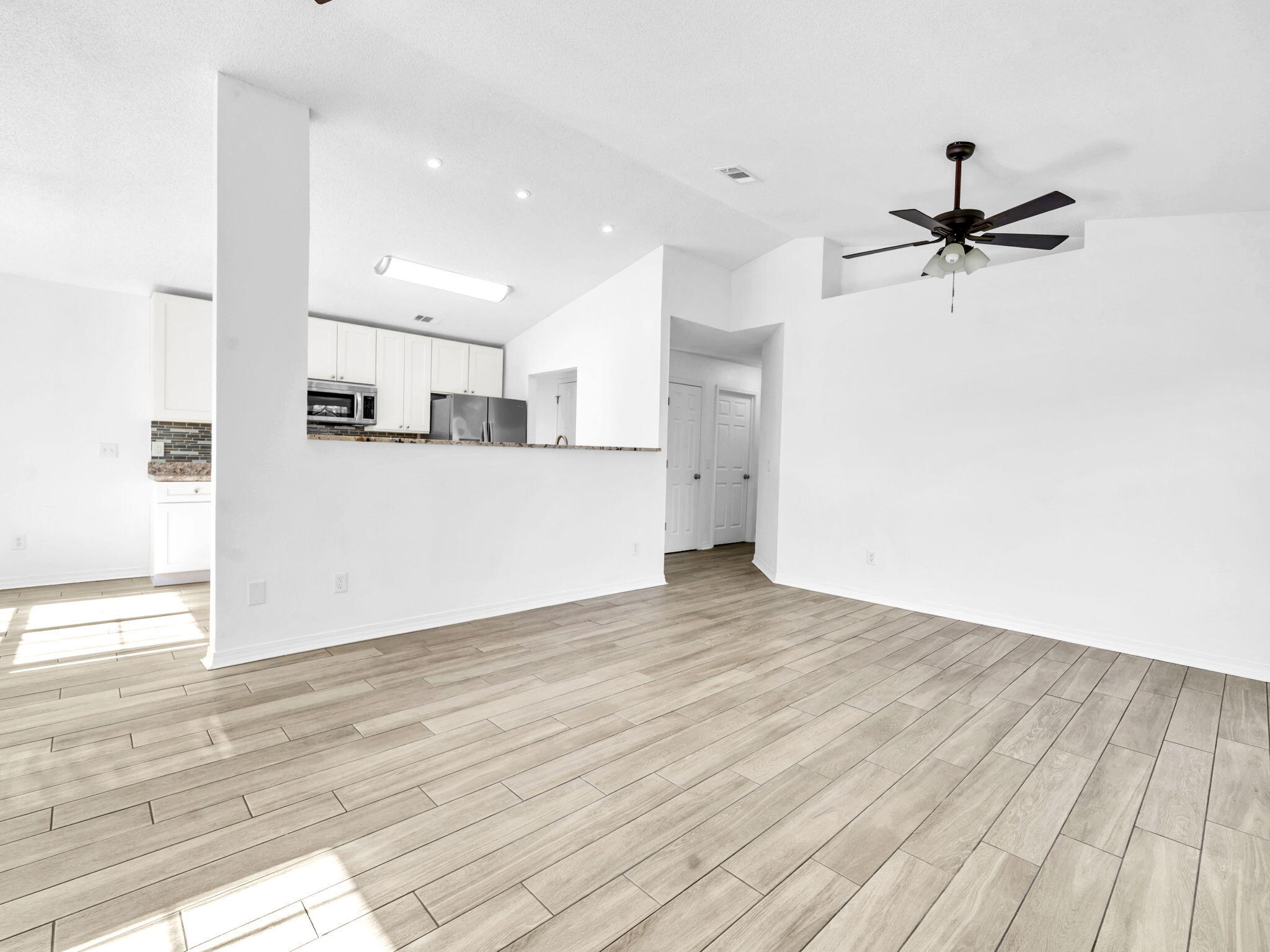 WATERFORD ESTATES S/D - Residential Lease