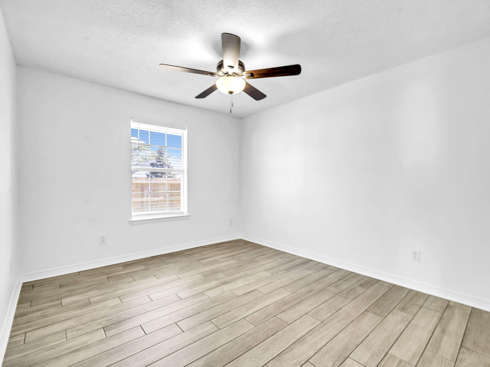 WATERFORD ESTATES S/D - Residential Lease