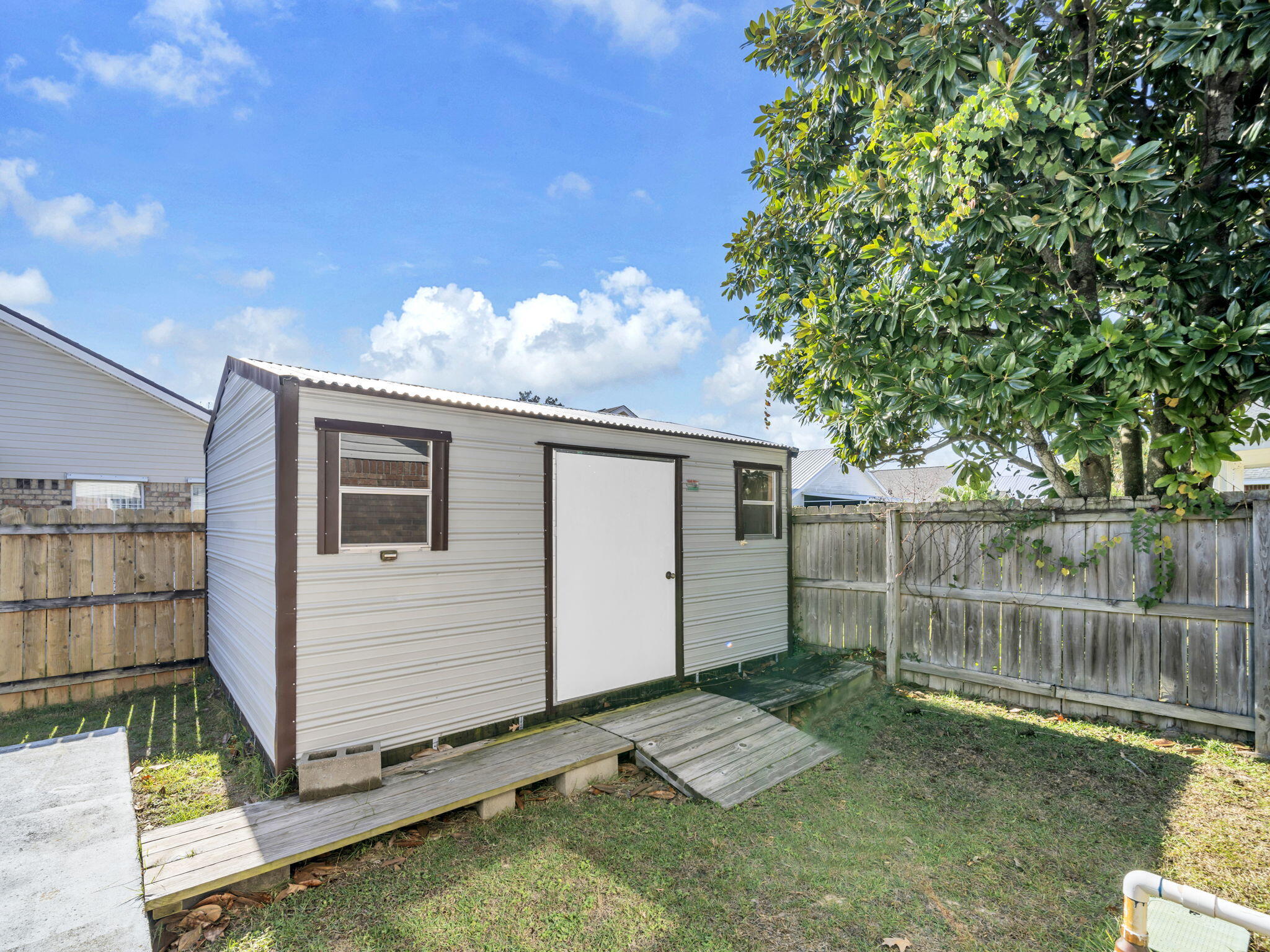 WATERFORD ESTATES S/D - Residential Lease