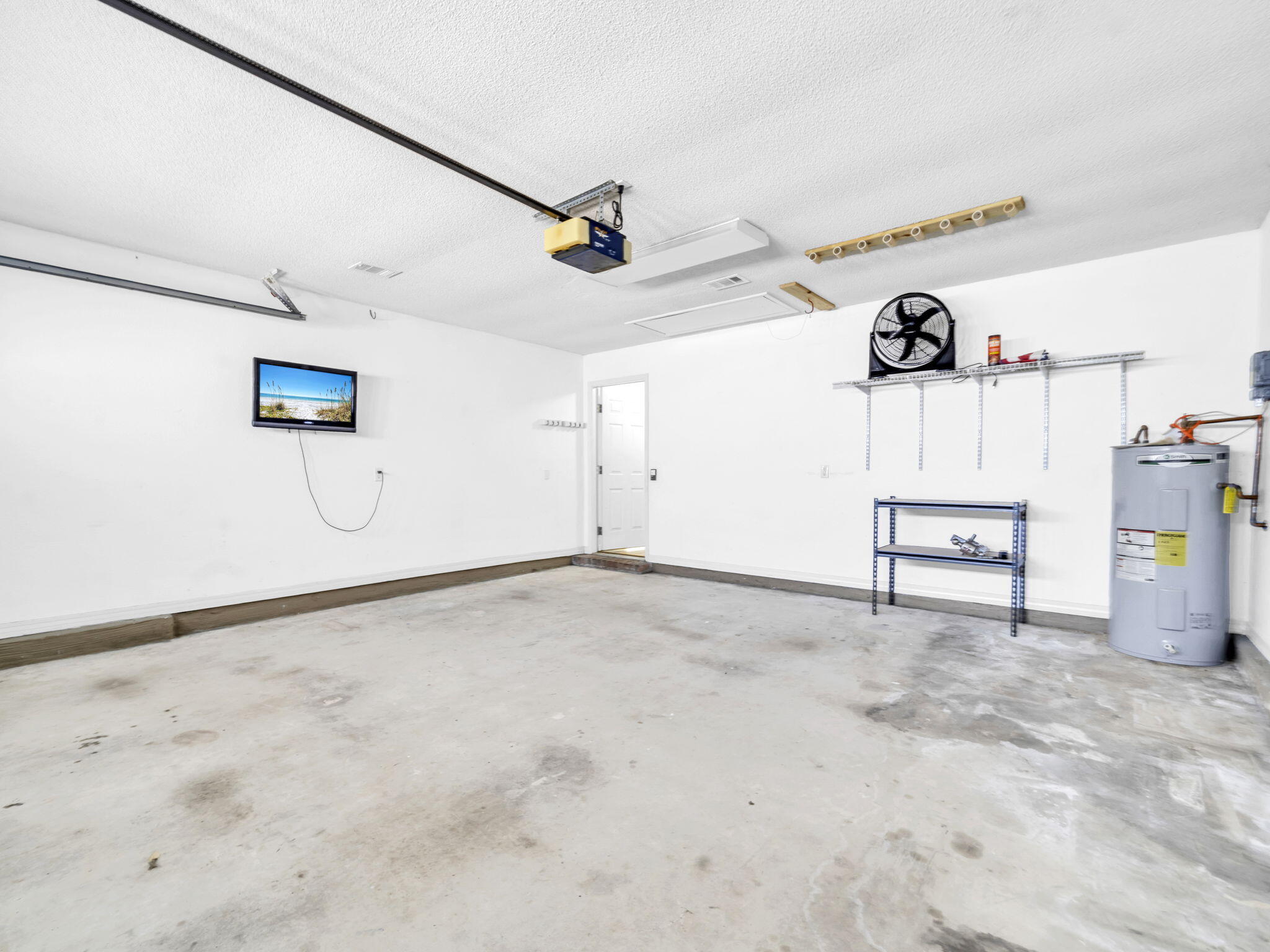 WATERFORD ESTATES S/D - Residential Lease