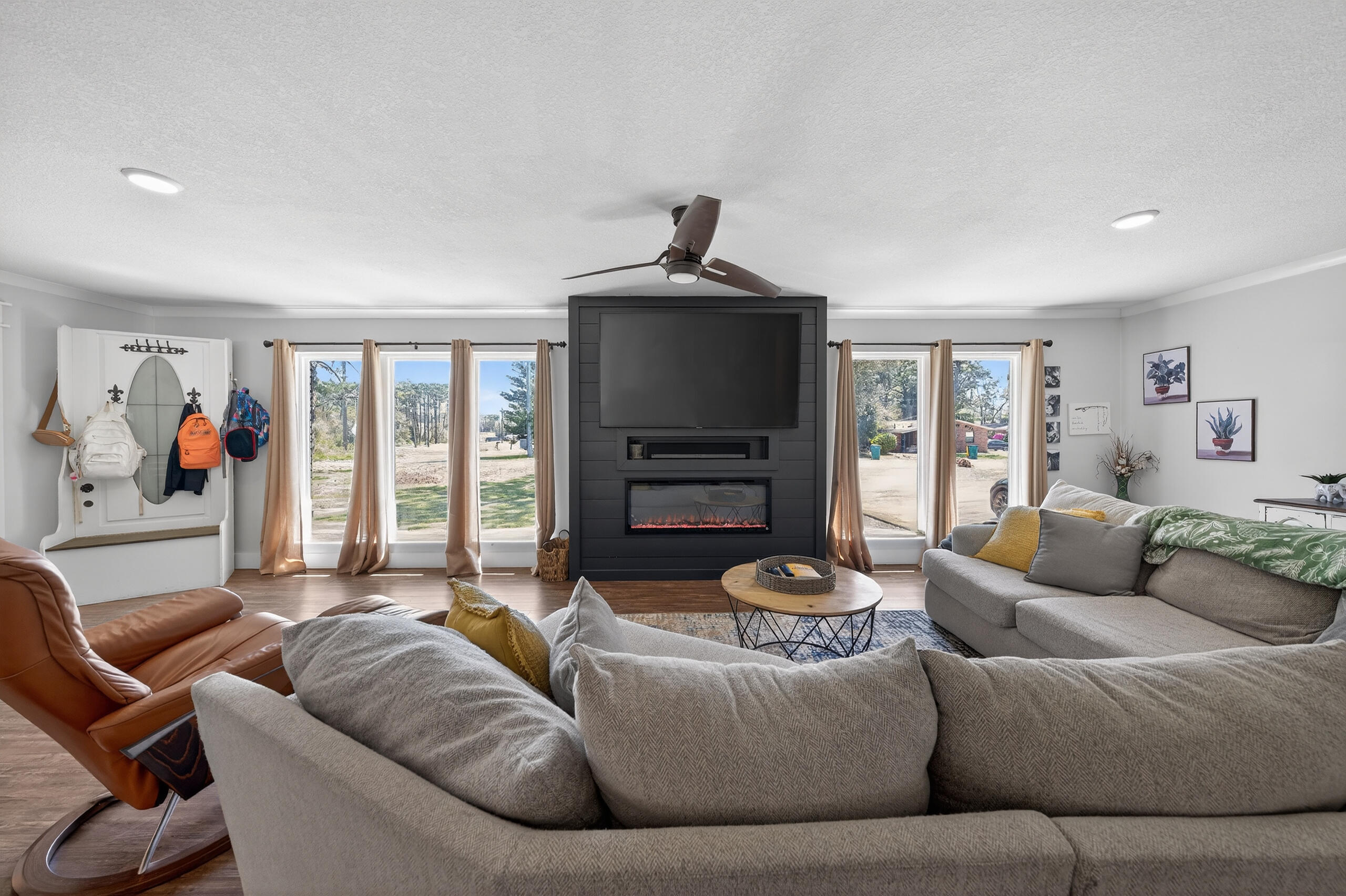 FOREST HEIGHTS - Residential