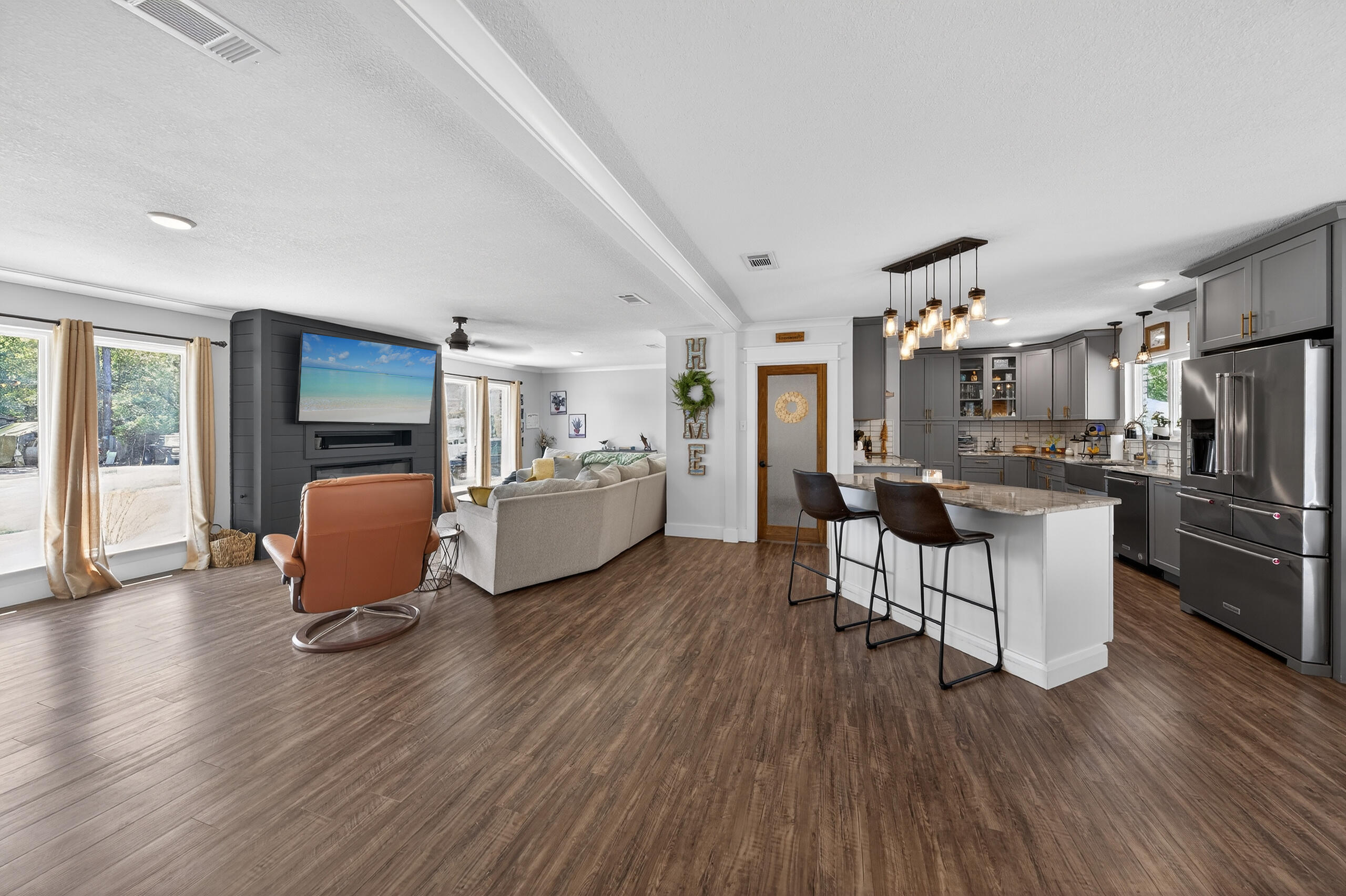 FOREST HEIGHTS - Residential