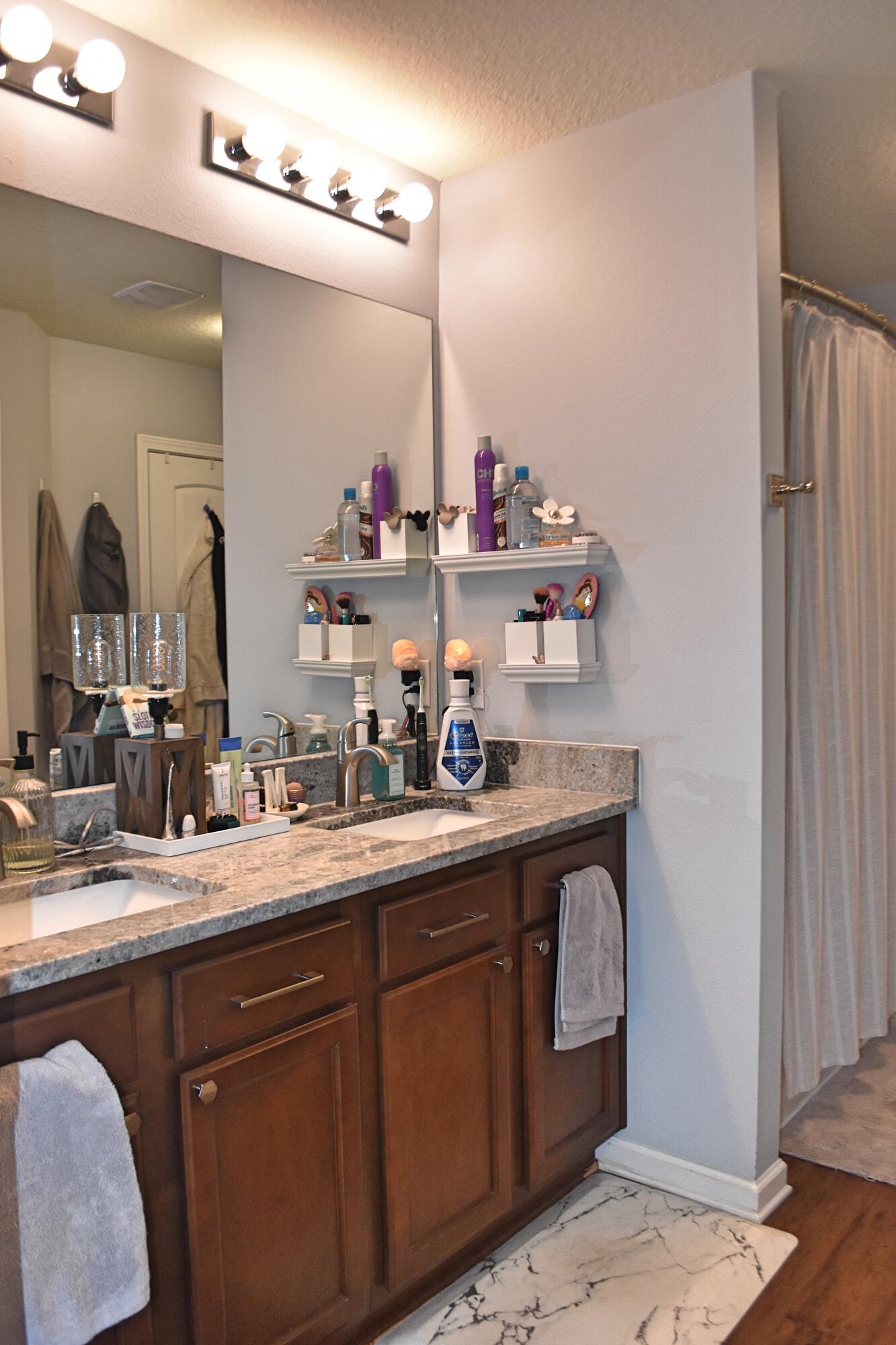 HAMMOCK BAY - Residential Lease