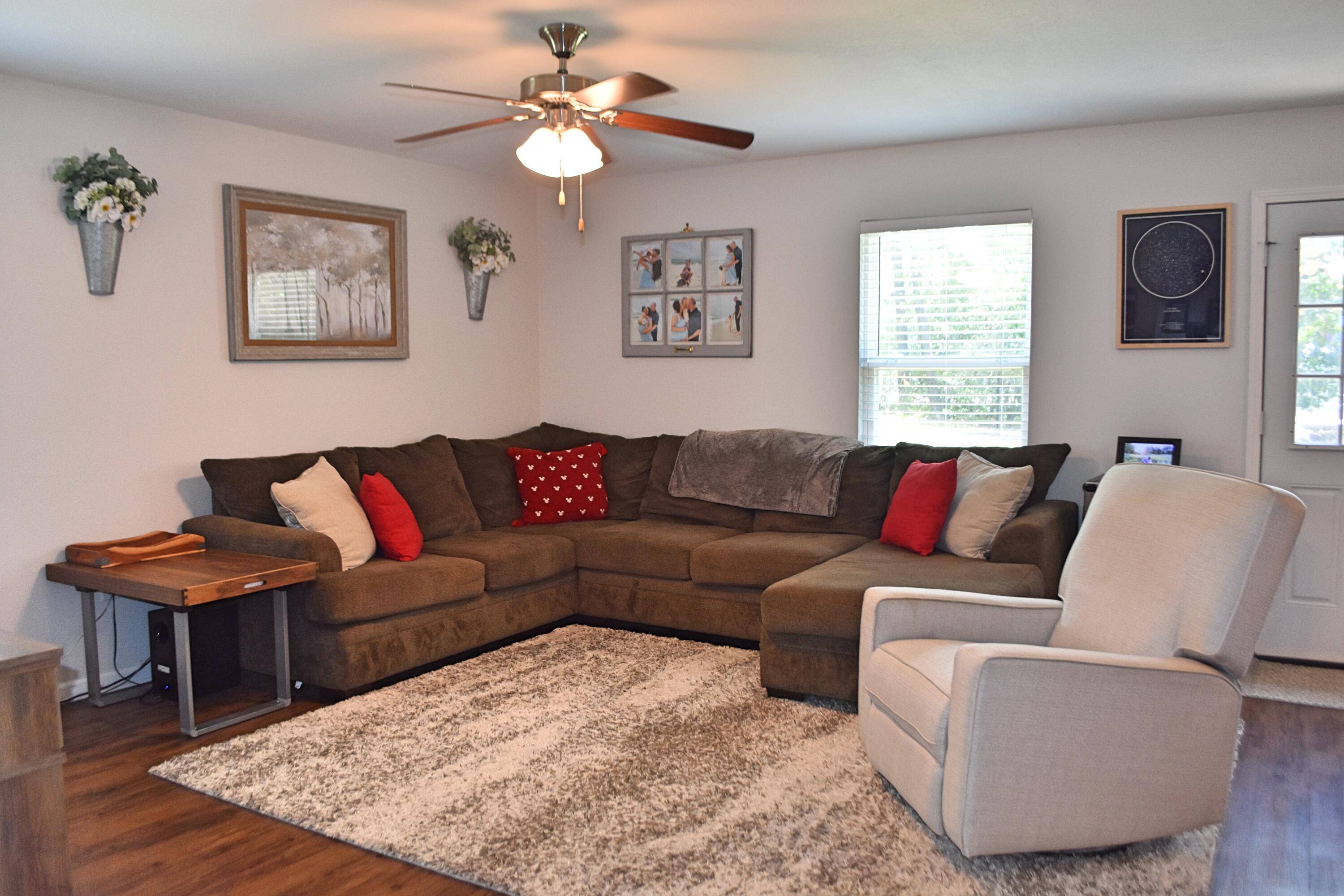 HAMMOCK BAY - Residential Lease