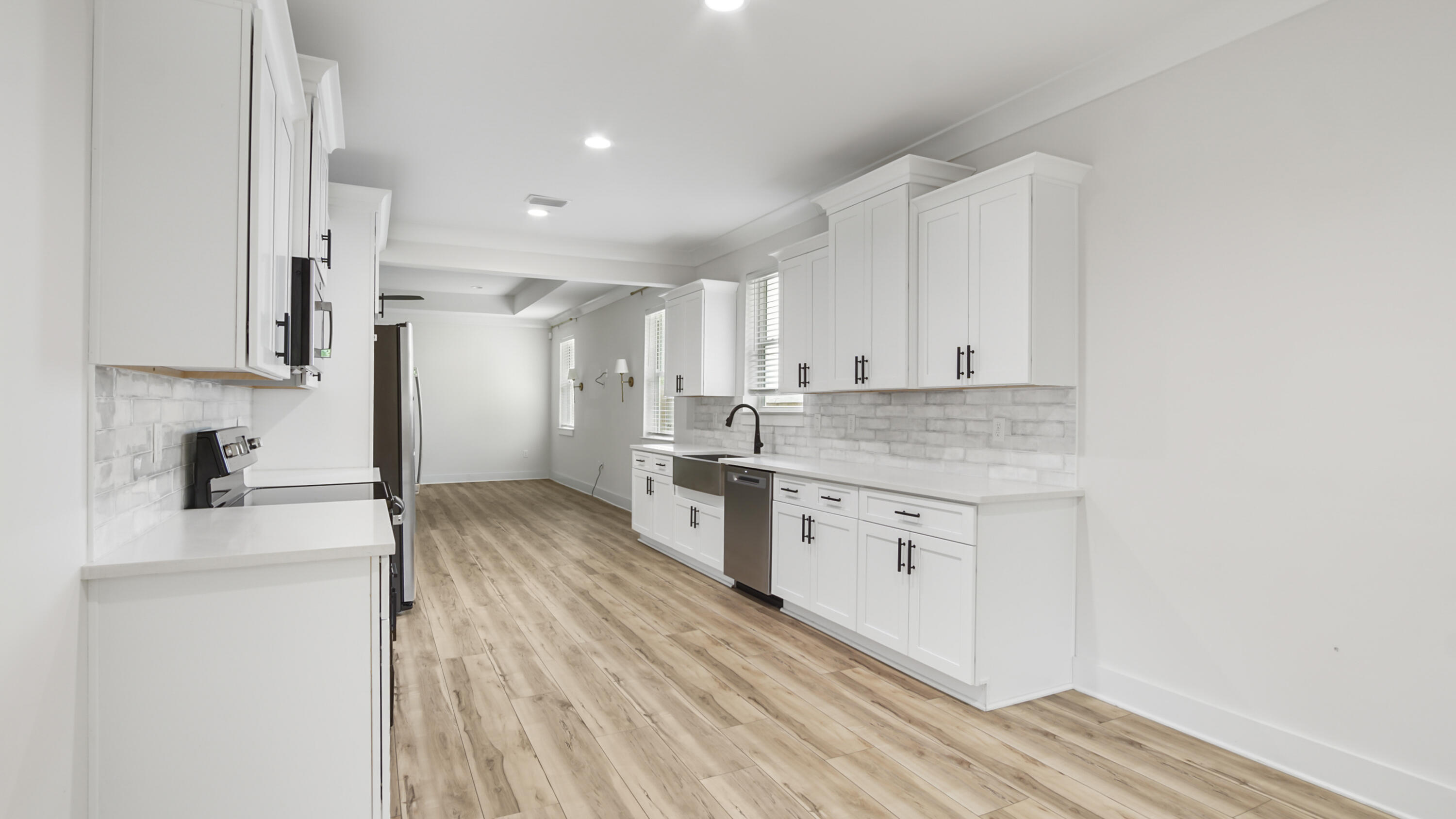LAGRANGE LANDING - Residential