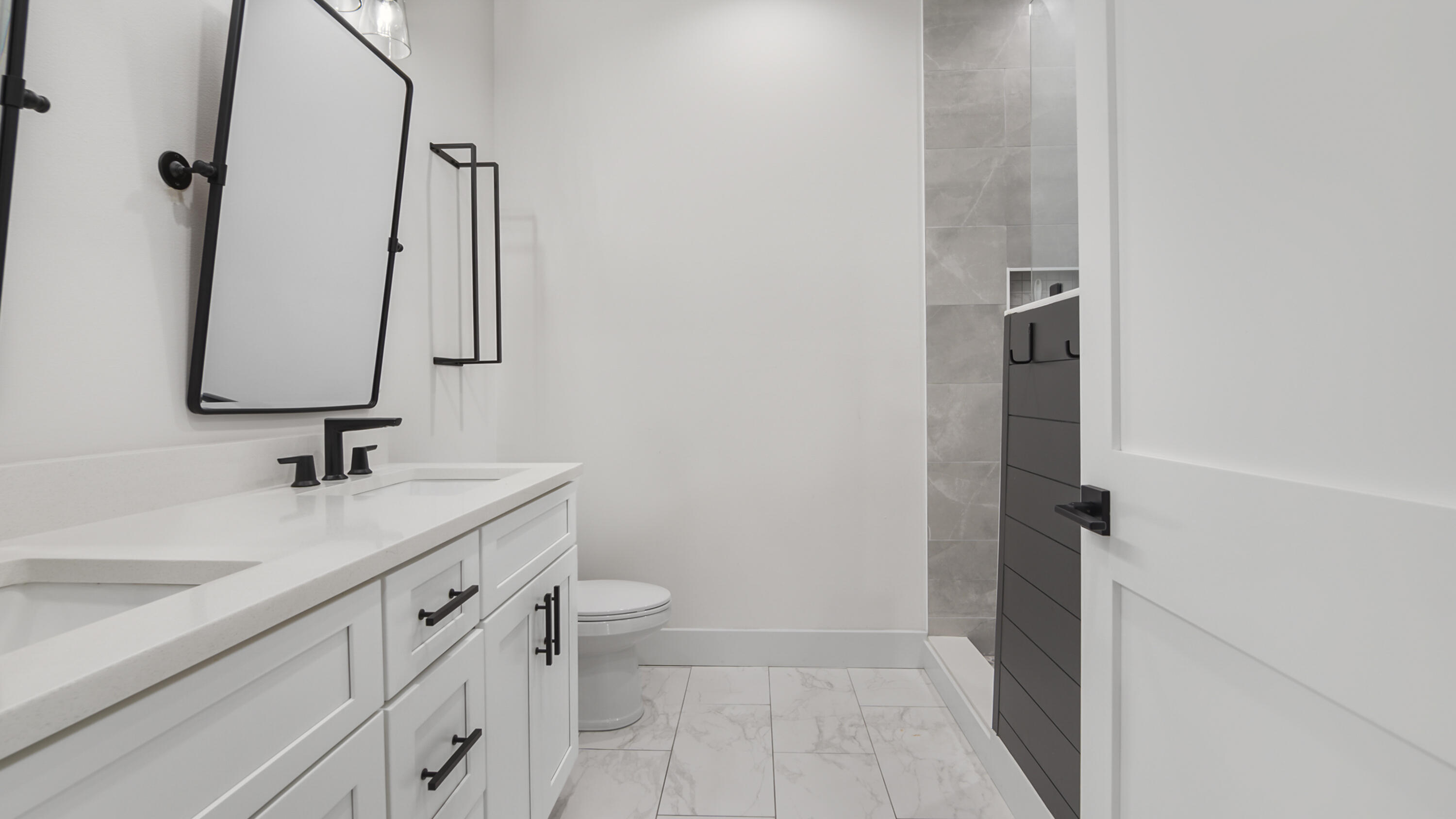 LAGRANGE LANDING - Residential