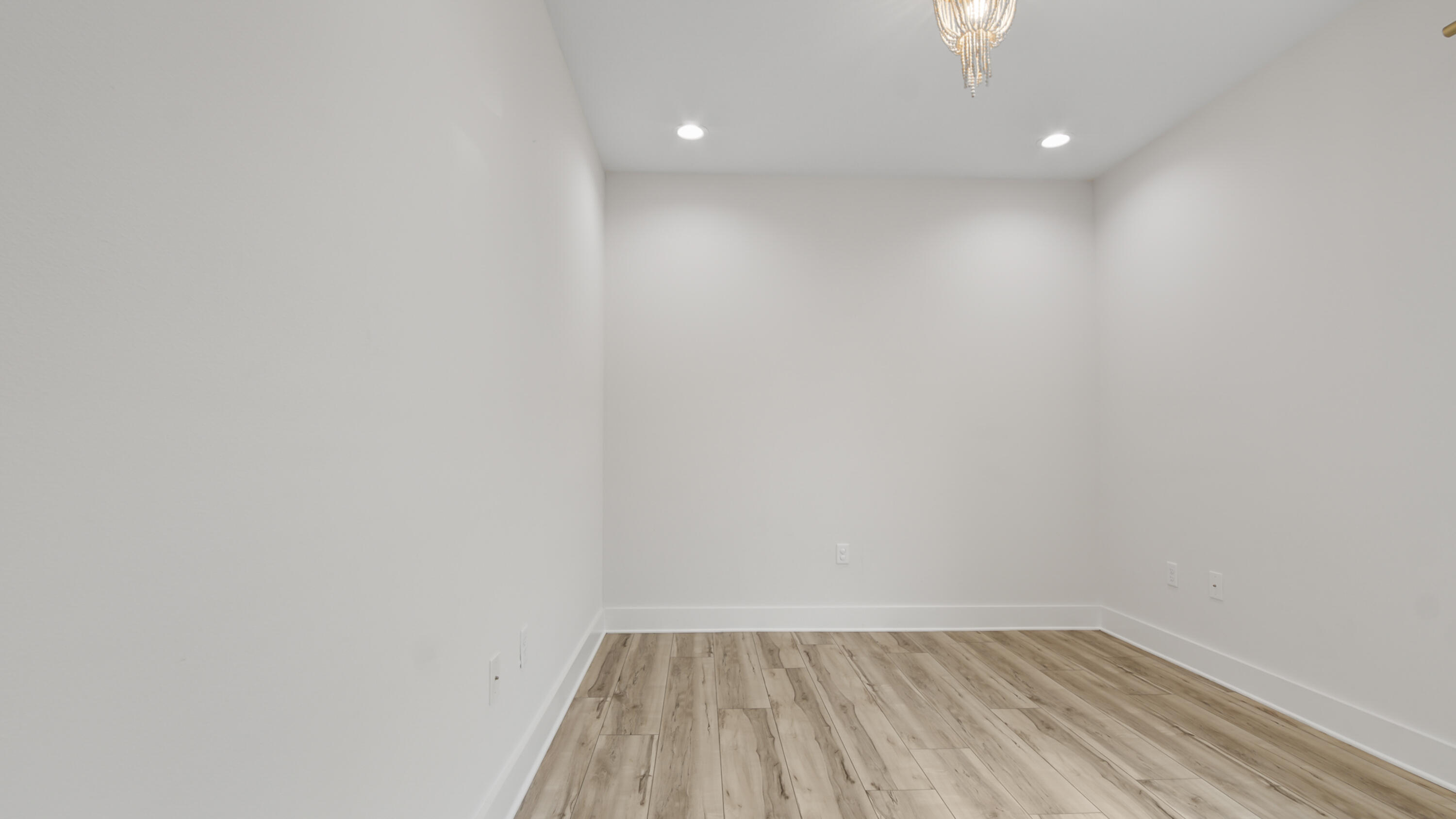 LAGRANGE LANDING - Residential
