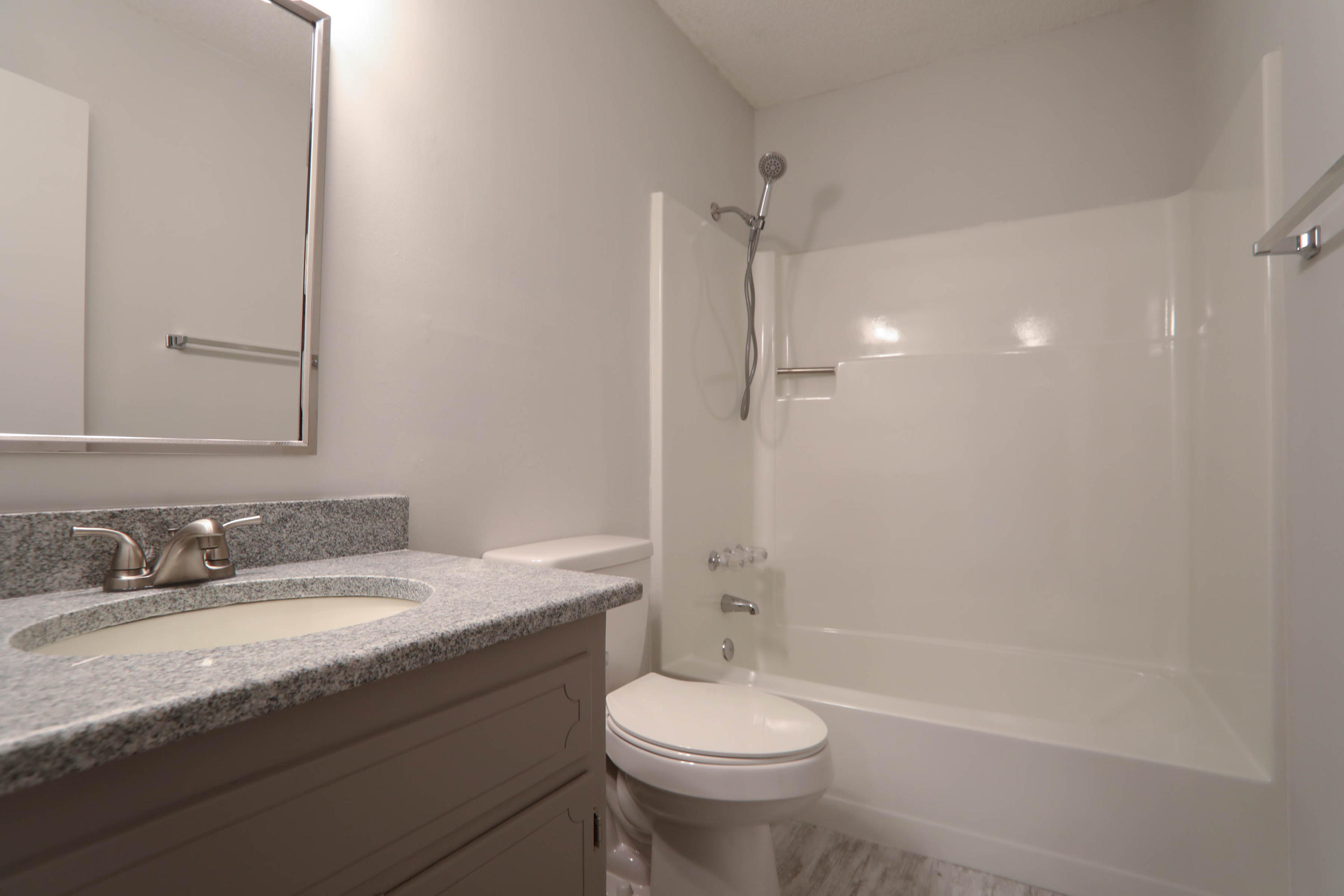 BAL ALEX ESTATES - Residential