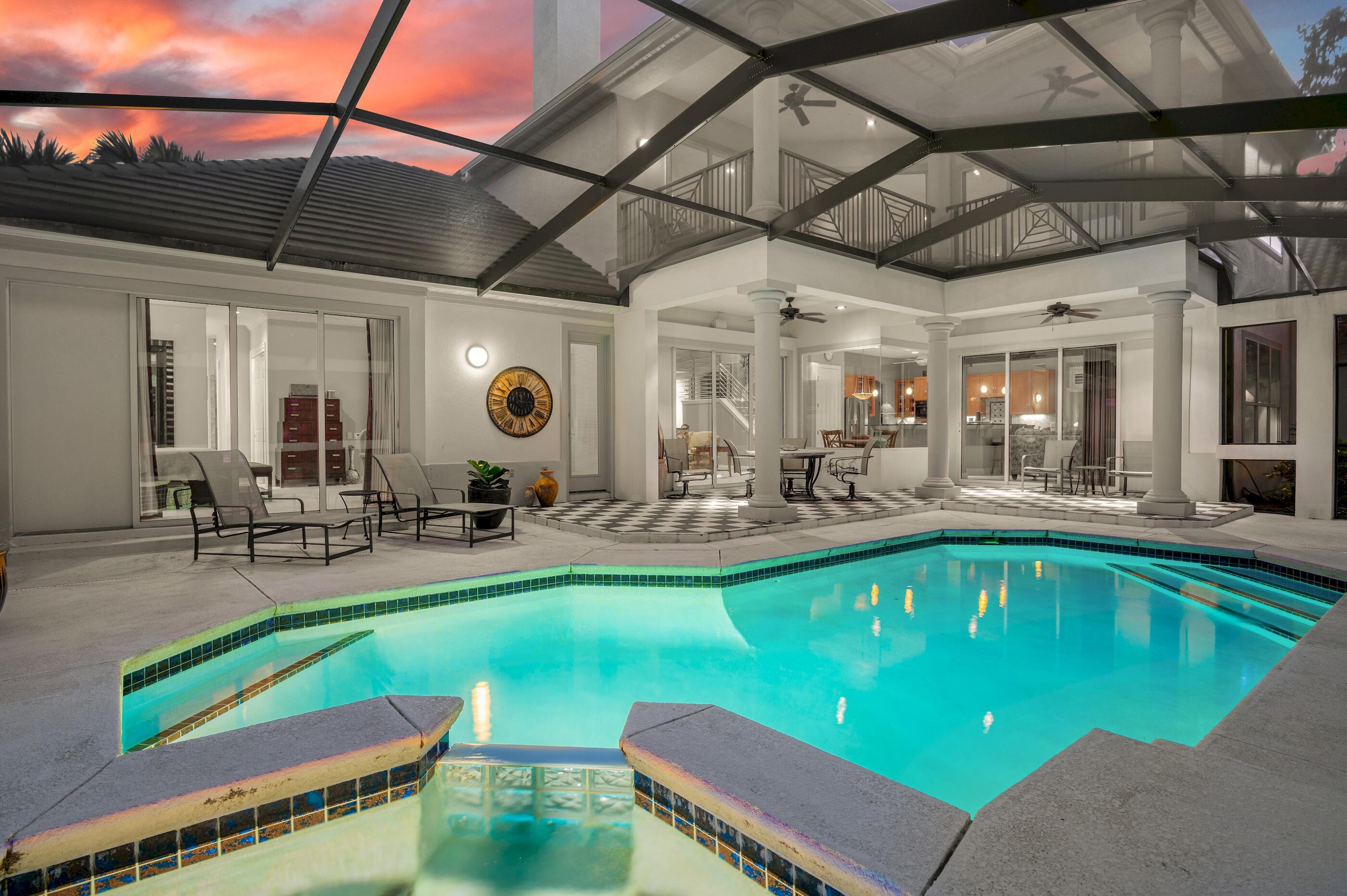 REGATTA BAY - Residential