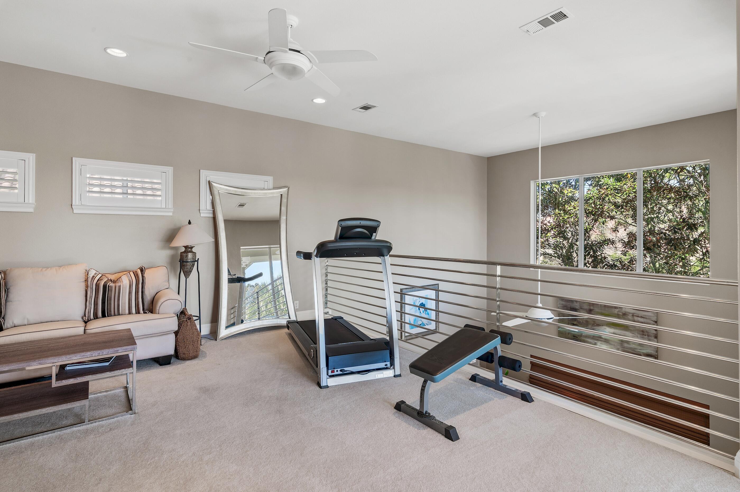 REGATTA BAY - Residential