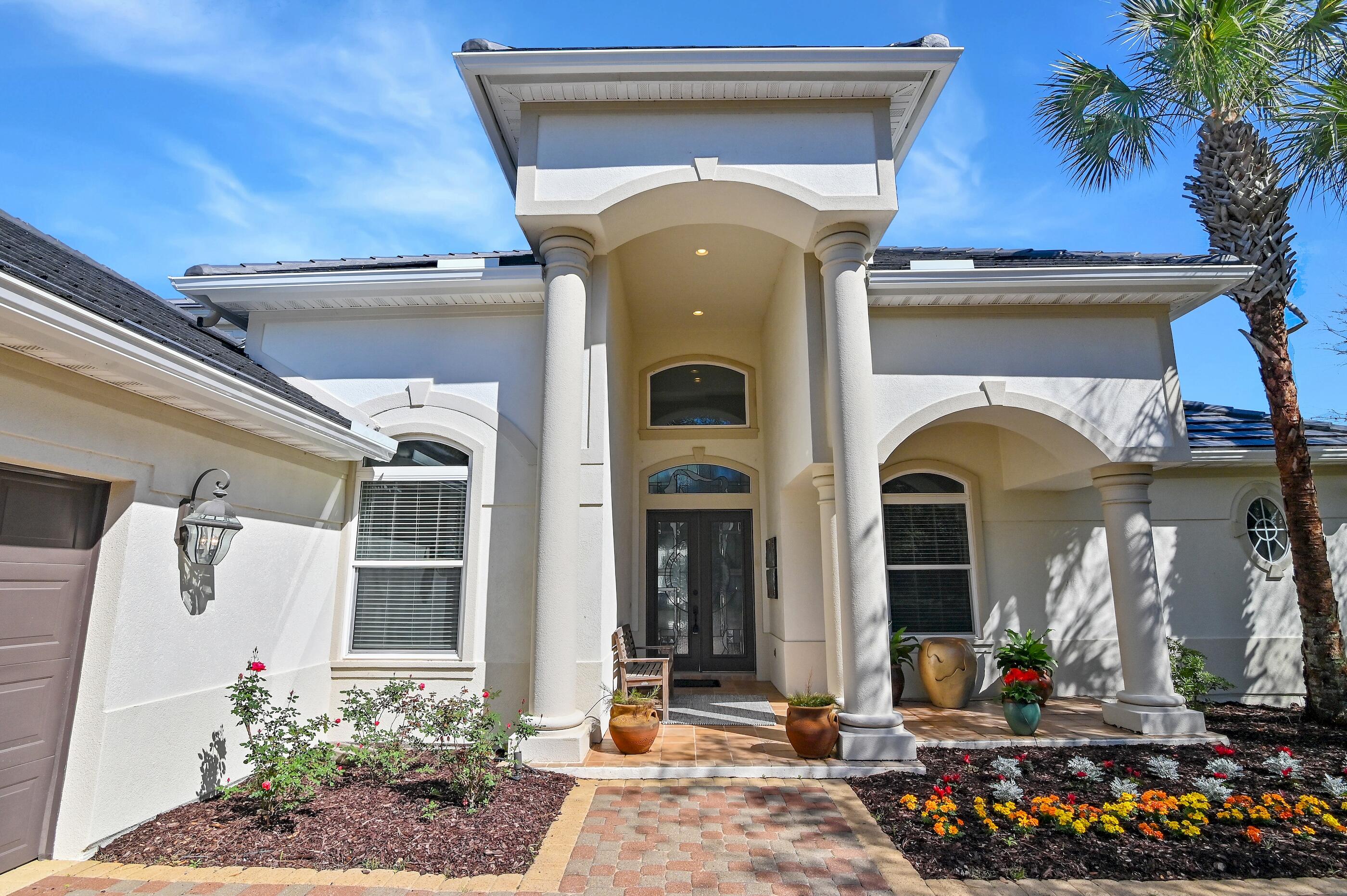 REGATTA BAY - Residential