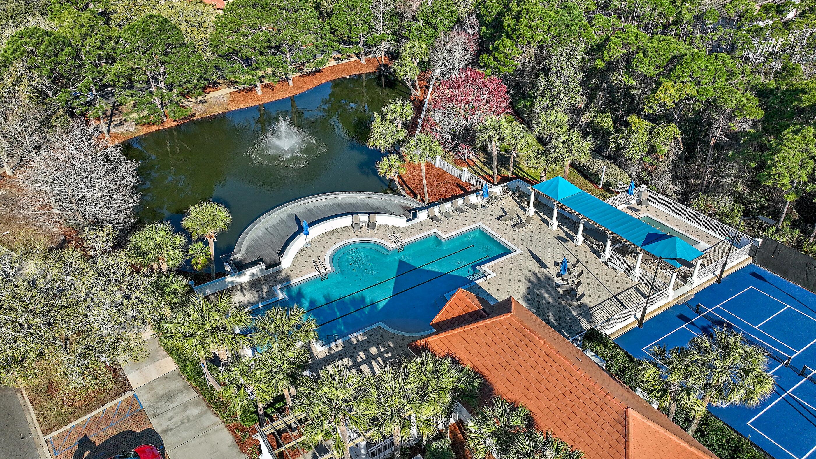 REGATTA BAY - Residential
