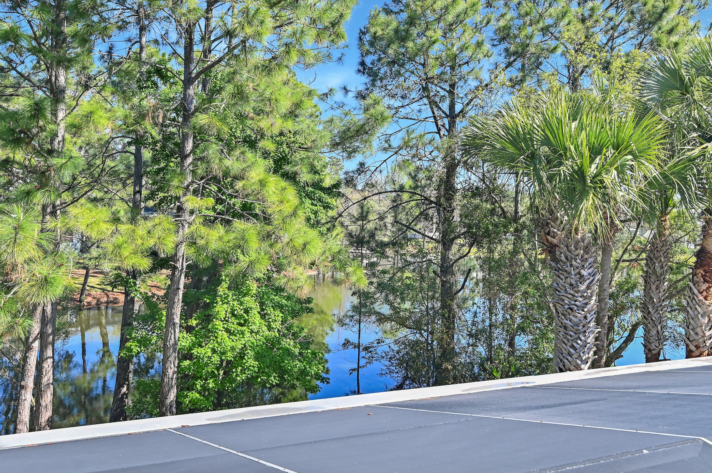 REGATTA BAY - Residential