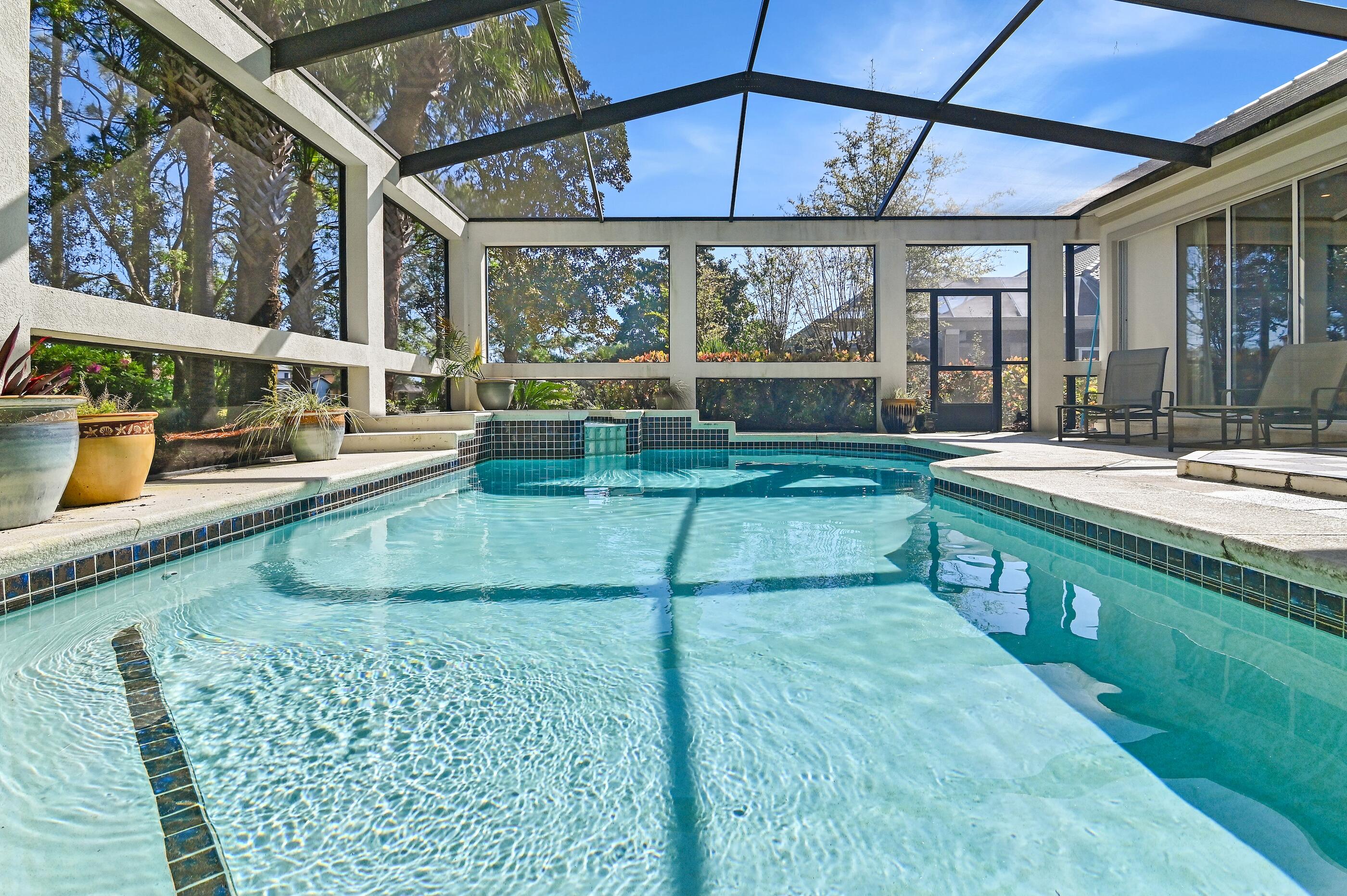 REGATTA BAY - Residential