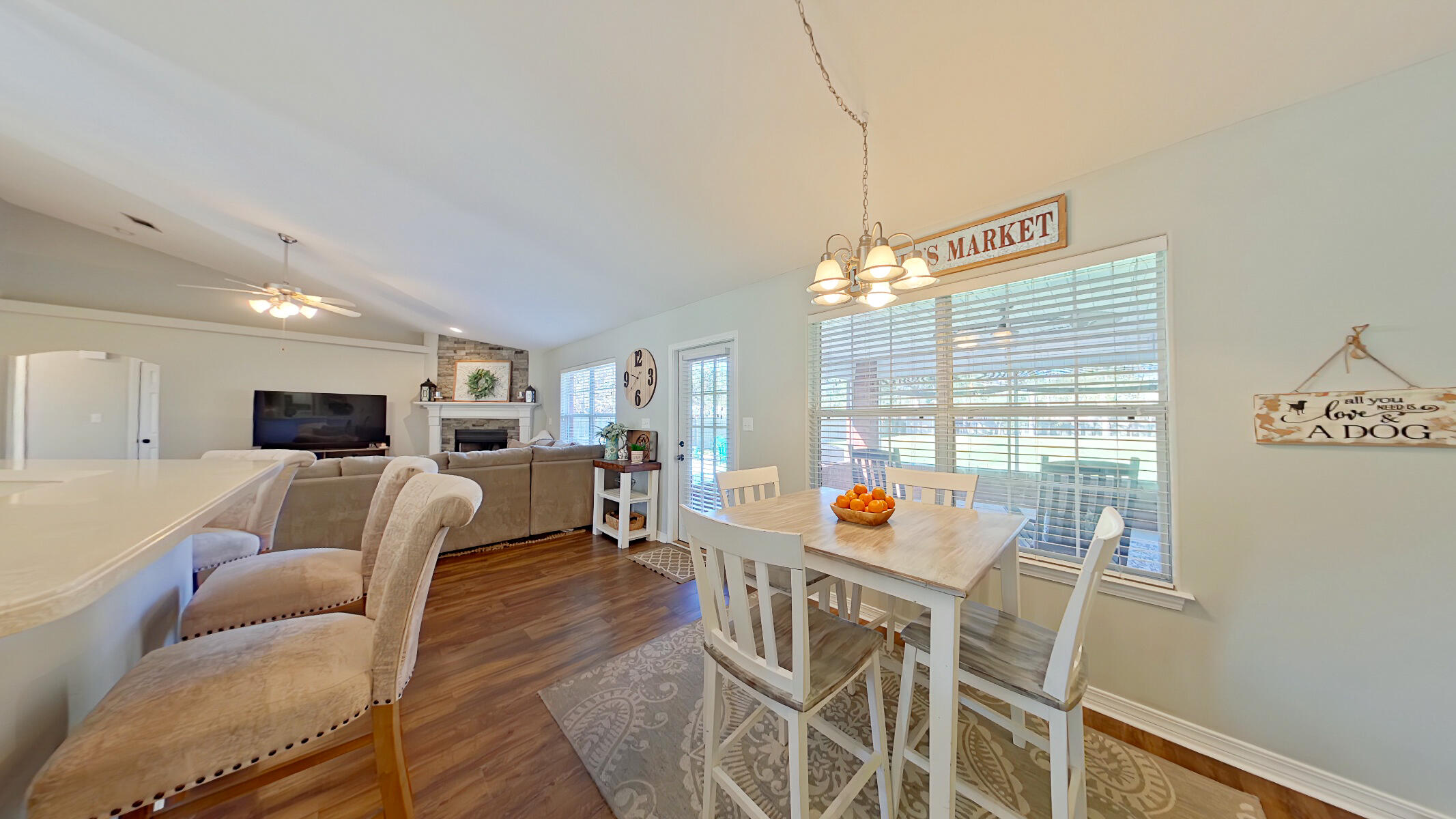 HOLLEY BY THE SEA - Residential