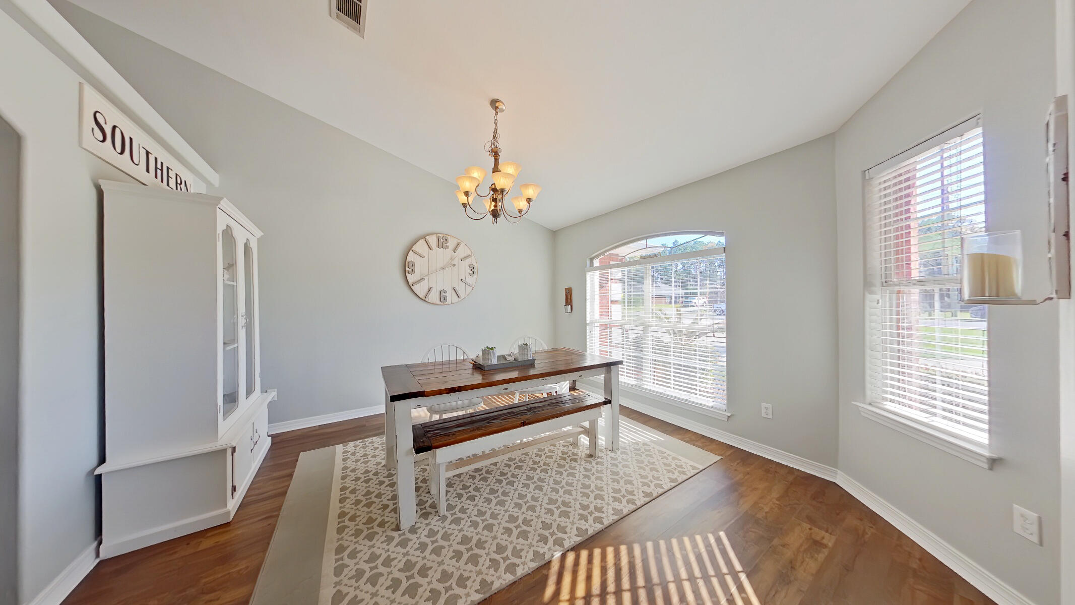 HOLLEY BY THE SEA - Residential