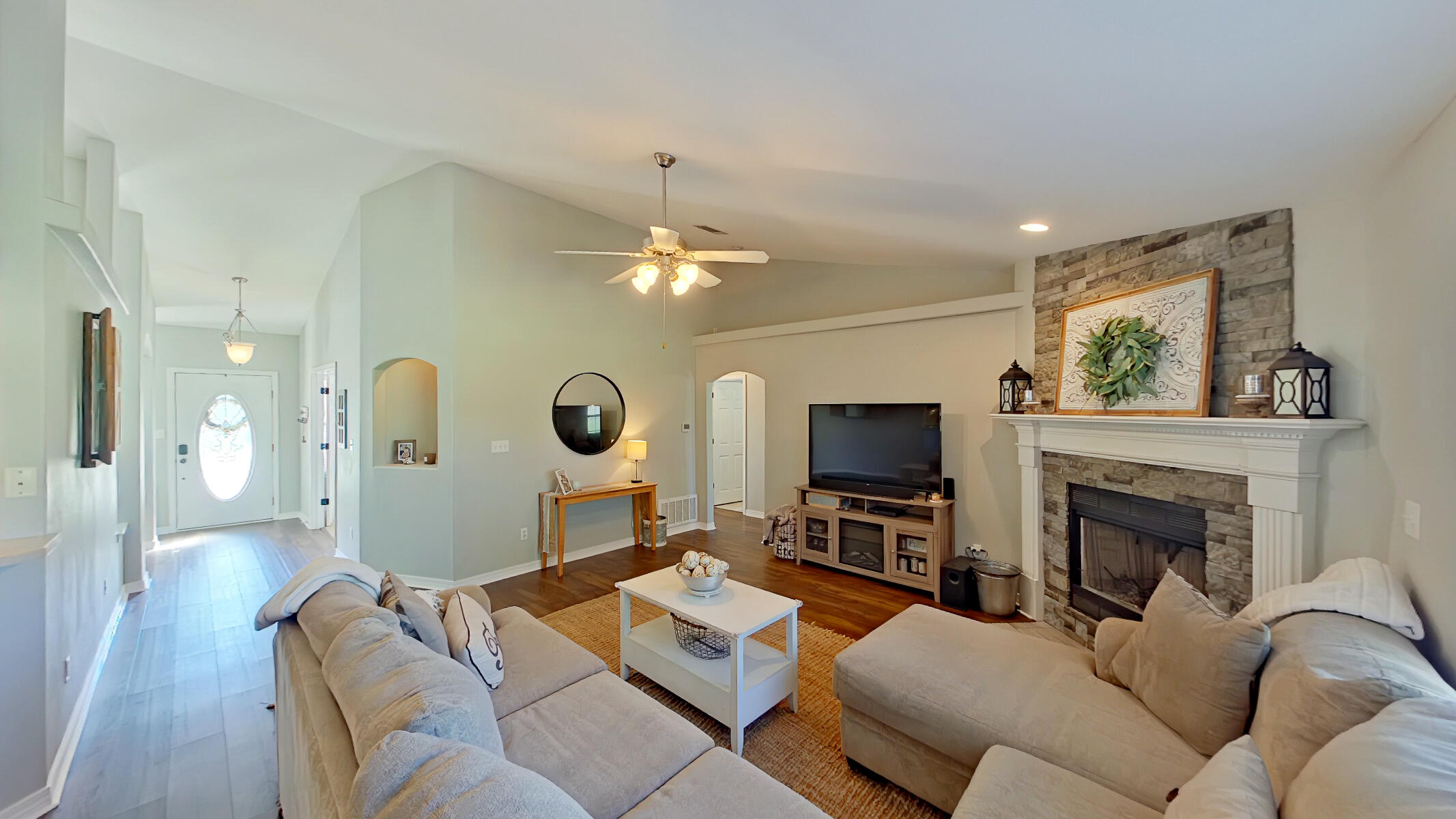 HOLLEY BY THE SEA - Residential