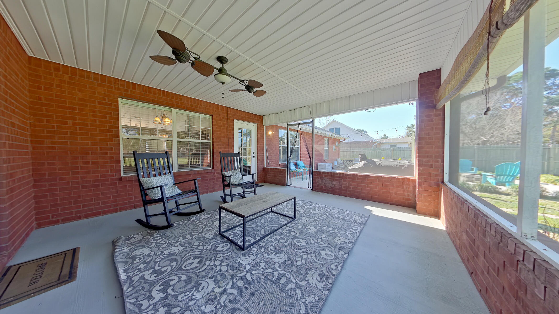 HOLLEY BY THE SEA - Residential