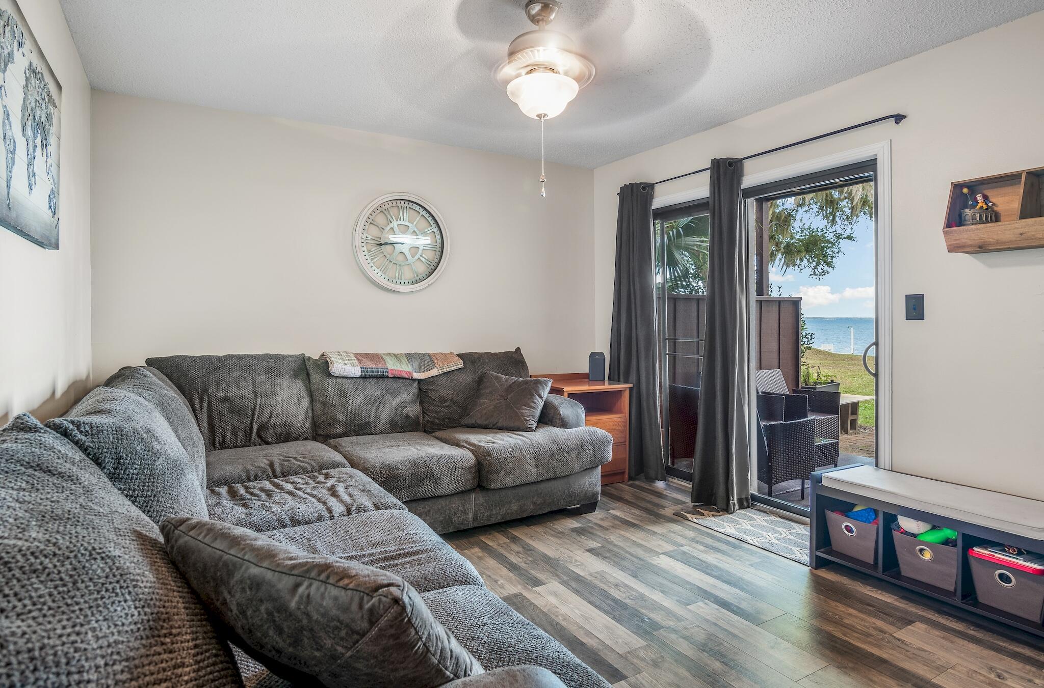 MOSSEY COVE T/H - Residential