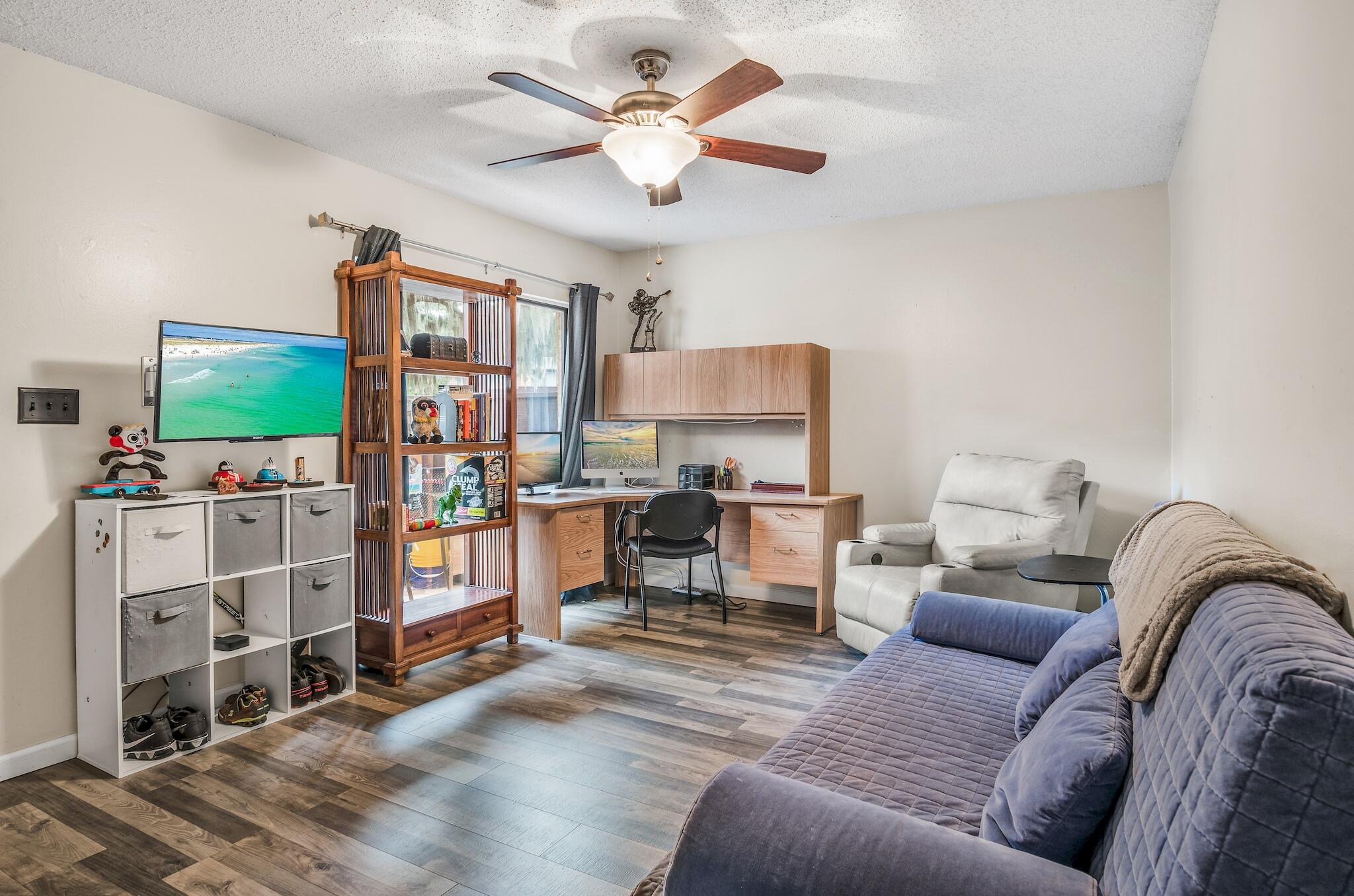 MOSSEY COVE T/H - Residential