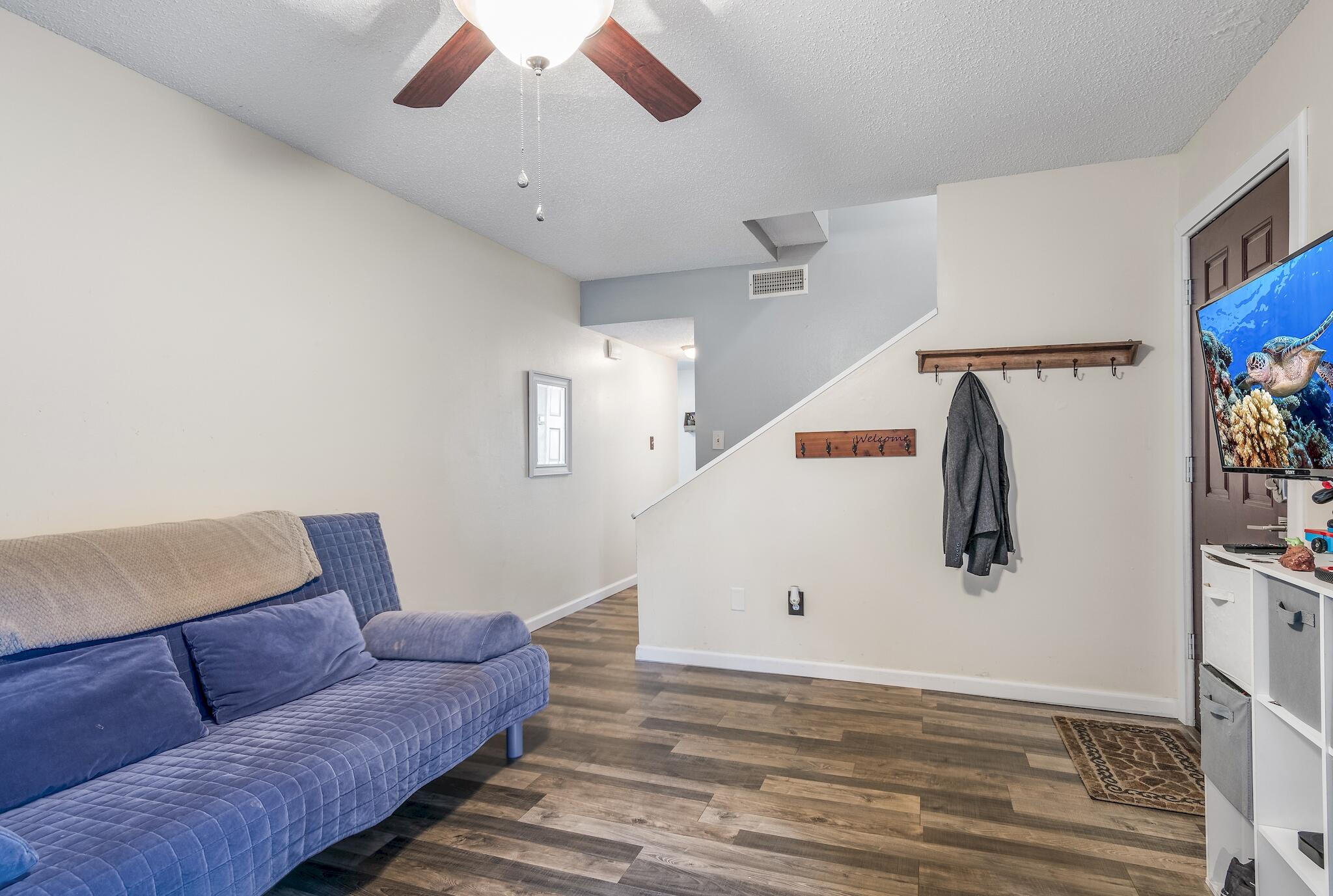 MOSSEY COVE T/H - Residential