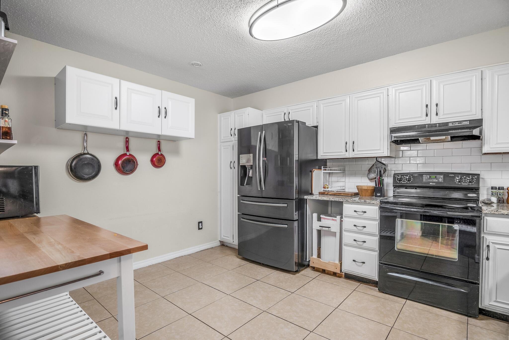 MOSSEY COVE T/H - Residential