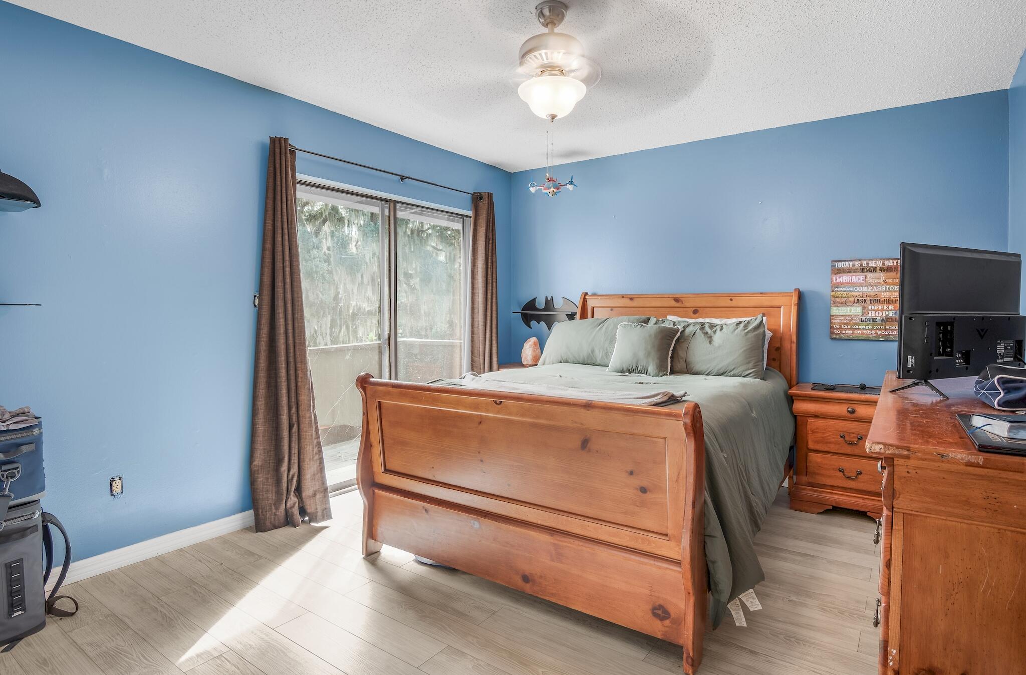 MOSSEY COVE T/H - Residential