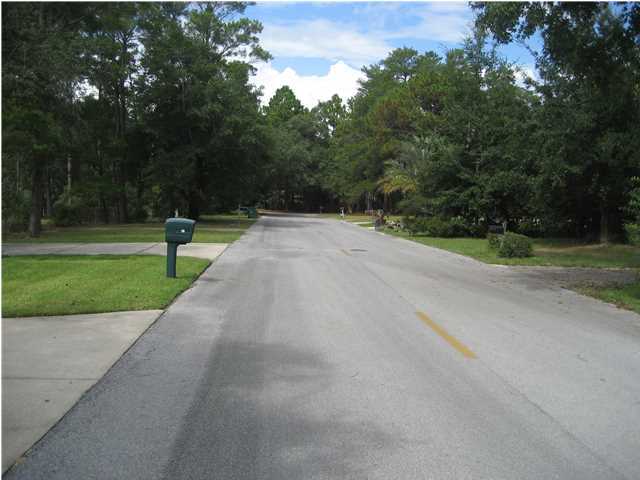 WOODLAND SHORES - Land