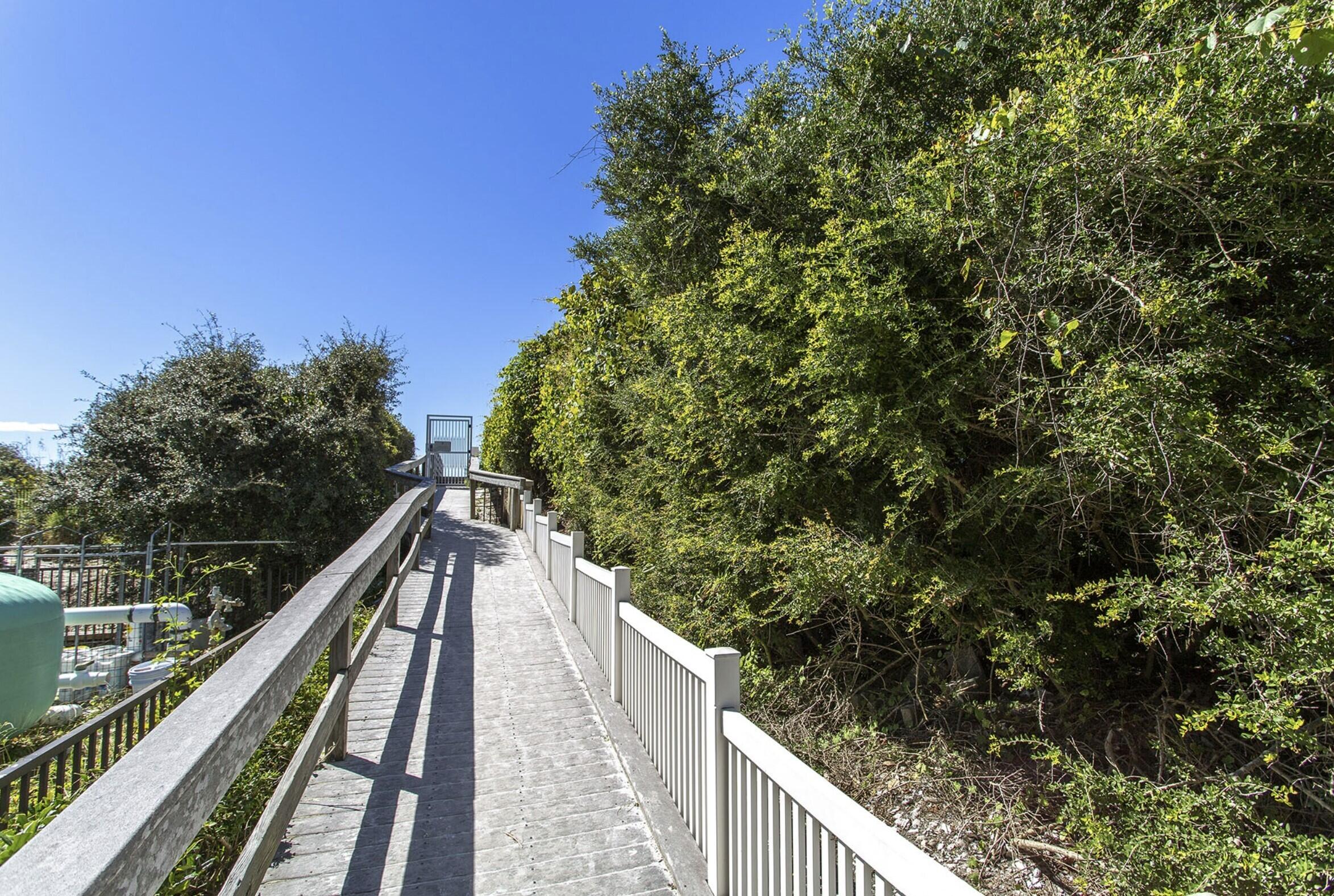 SAINT TROPEZ - Residential