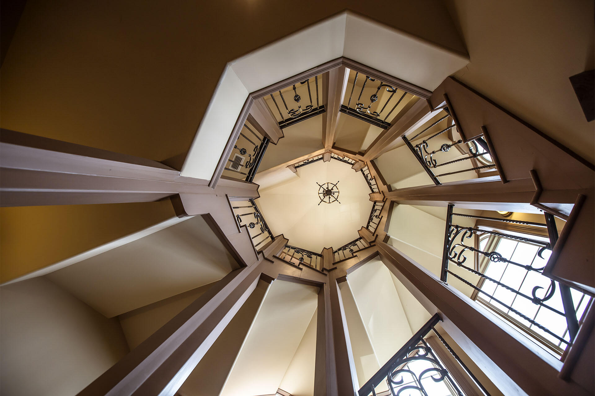 SAINT TROPEZ - Residential