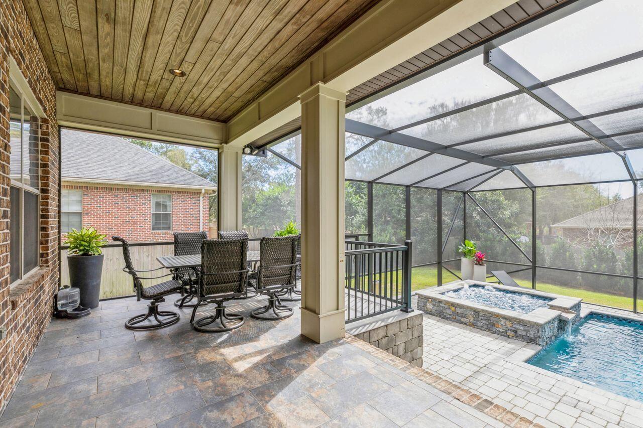 SWIFT CREEK PH VI - Residential