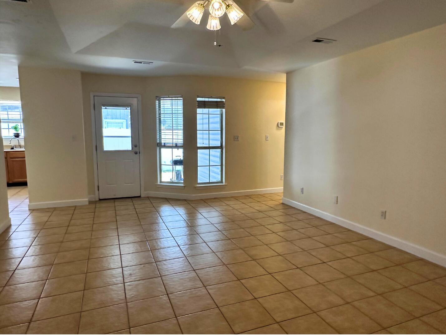 WOODLAND PARK ESTATES - Residential